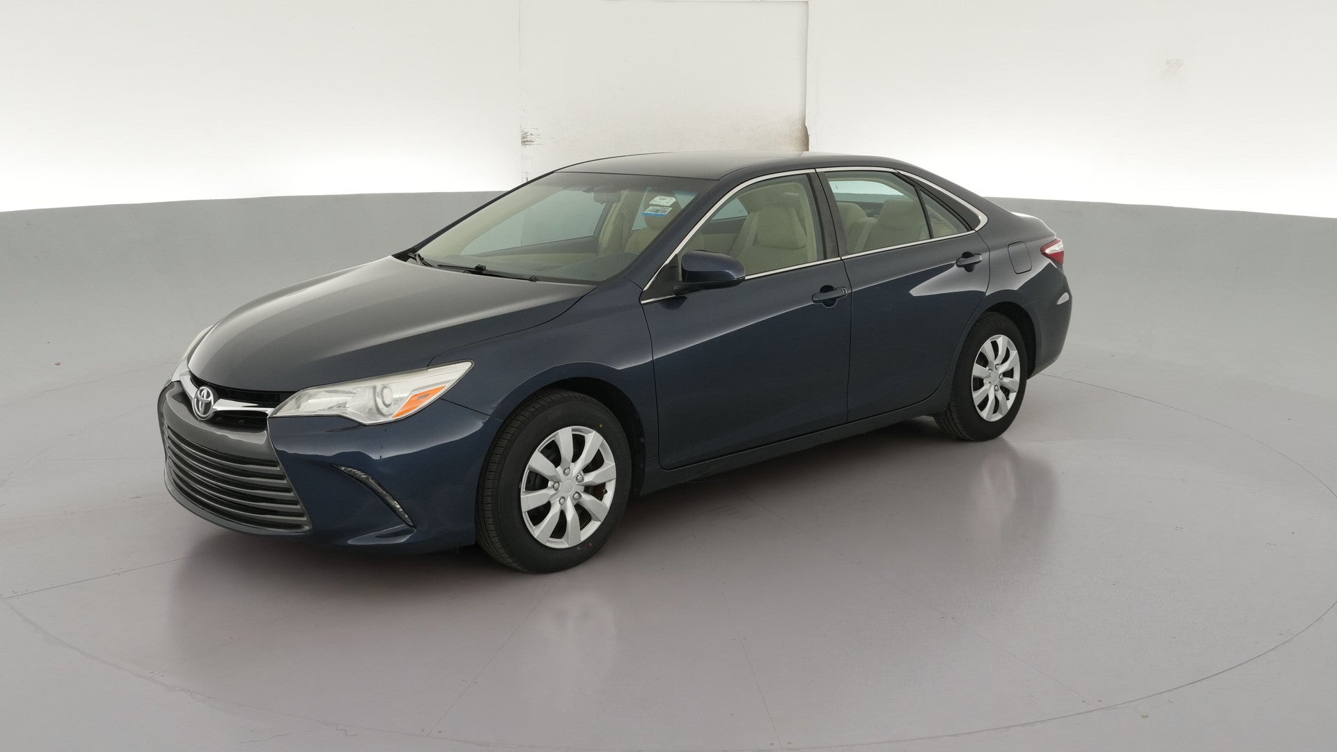 2017 Toyota Camry vehicle photo