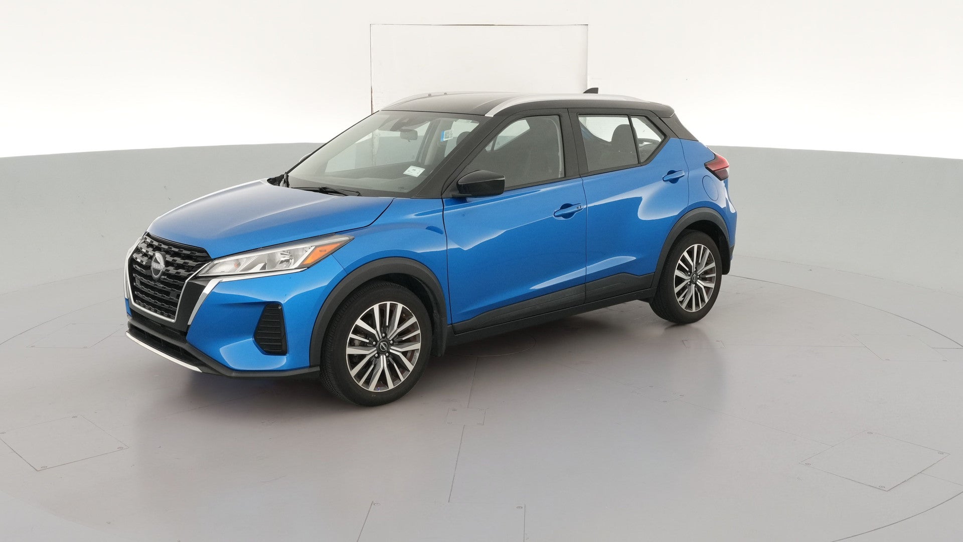 2023 Nissan Kicks vehicle photo