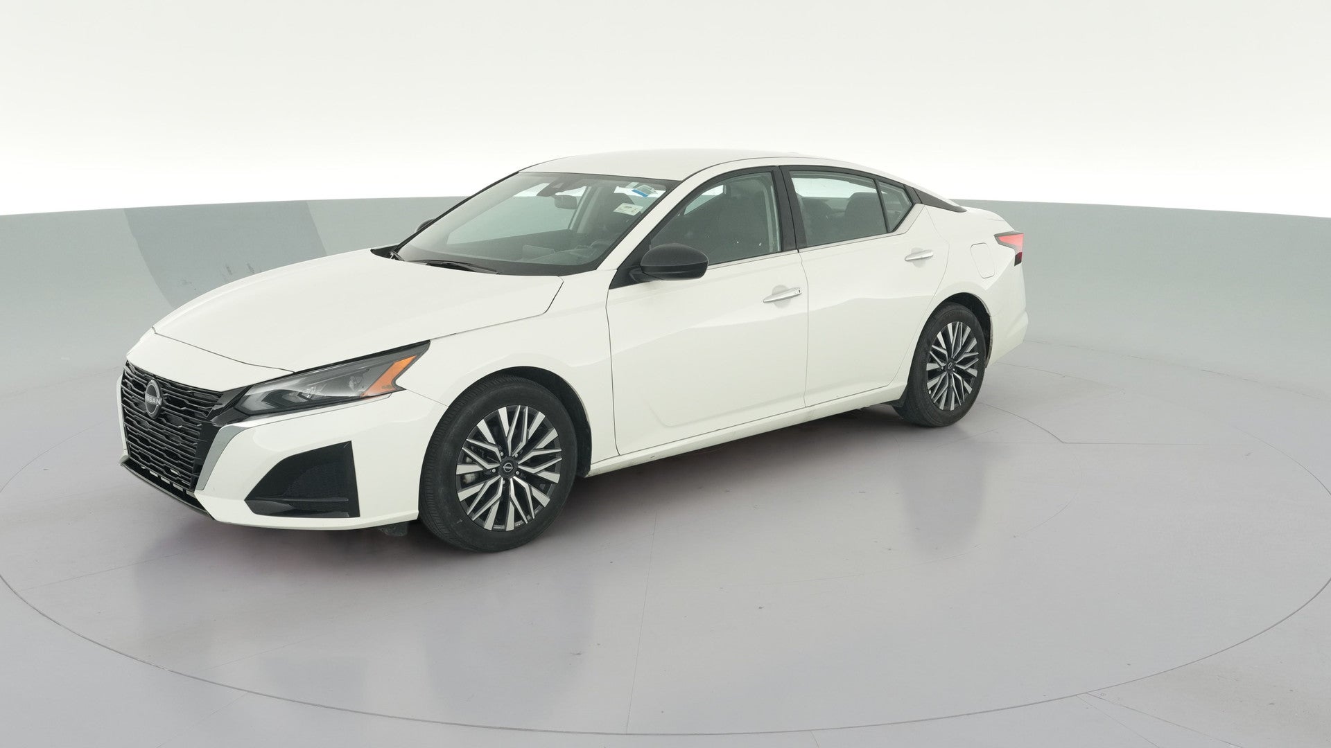 2025 Nissan Altima vehicle photo