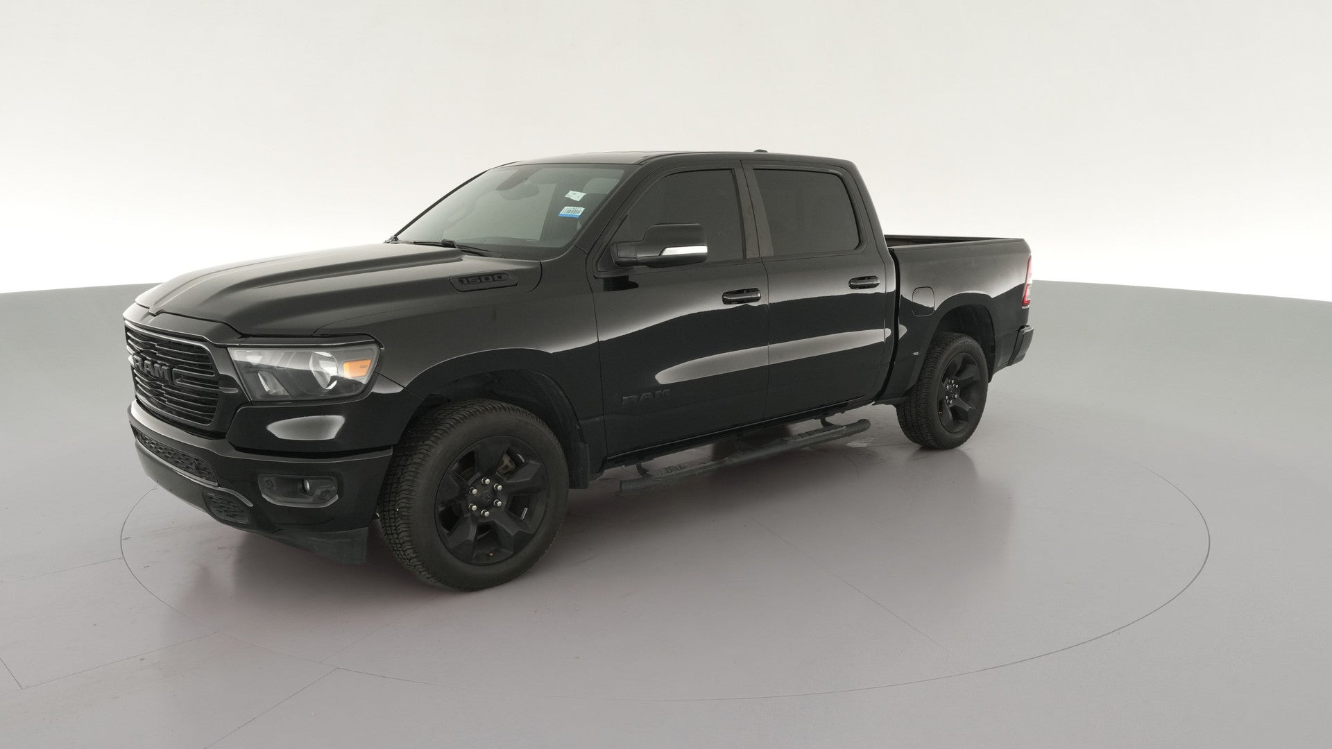 2019 Ram 1500 Crew Cab vehicle photo