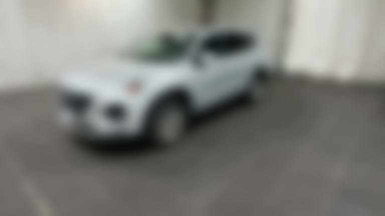2019 Hyundai Santa Fe vehicle photo