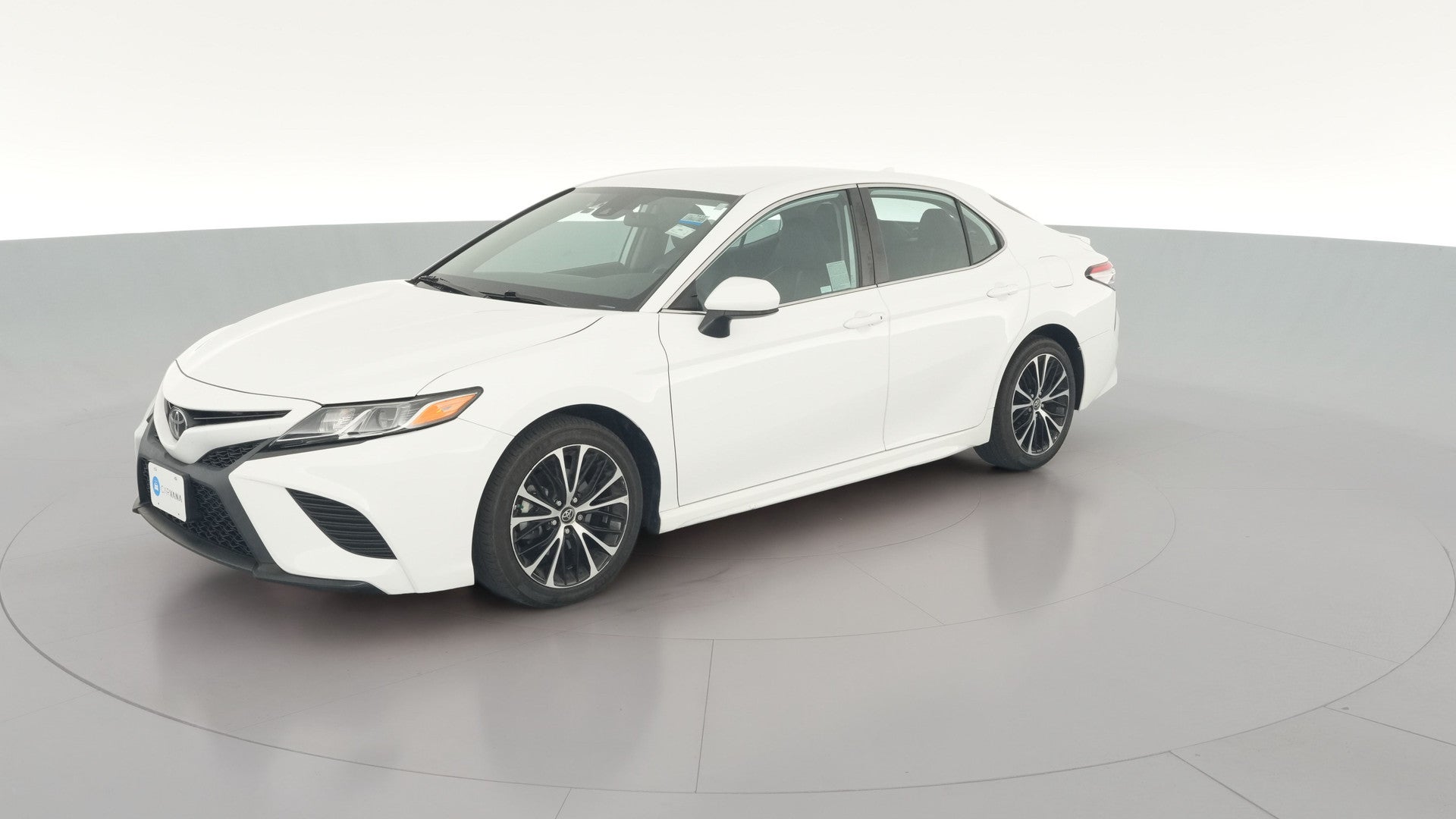 2019 Toyota Camry vehicle photo