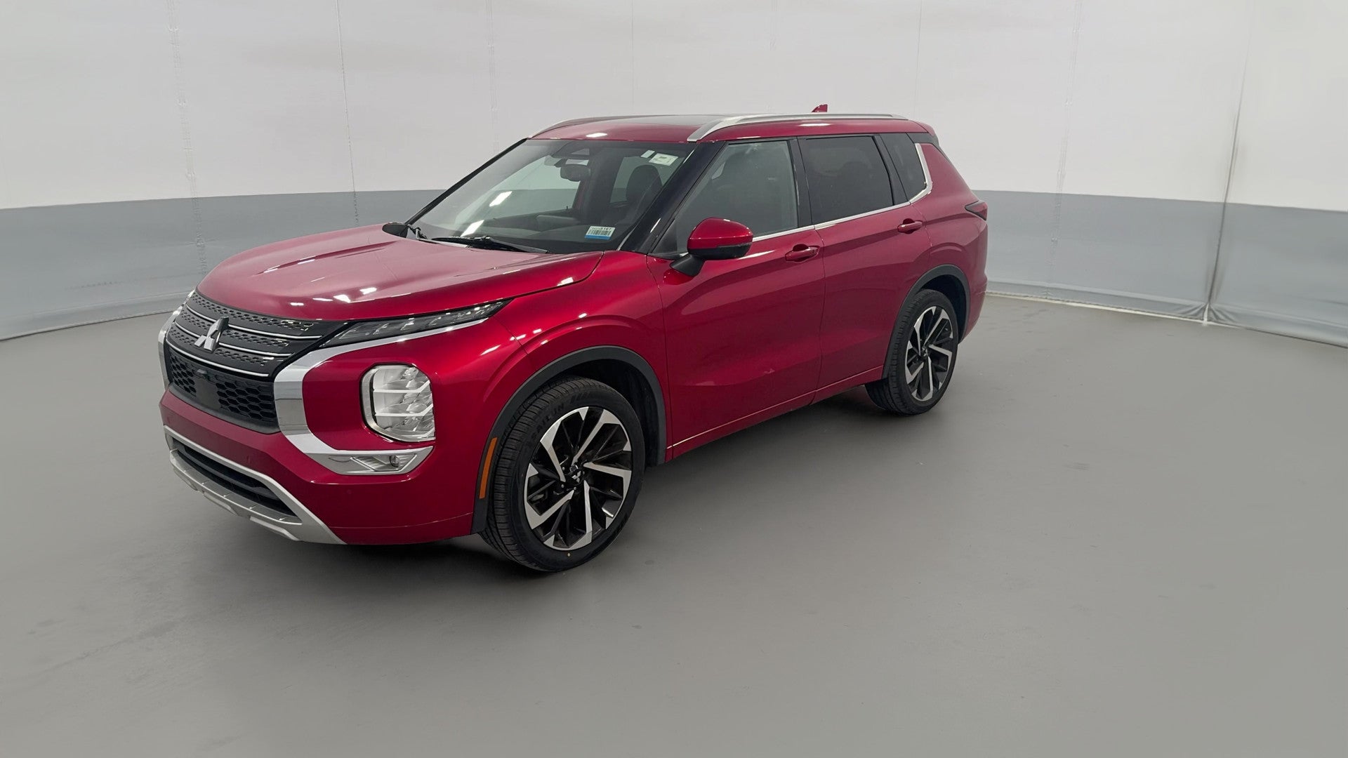 2022 Mitsubishi Outlander vehicle photo