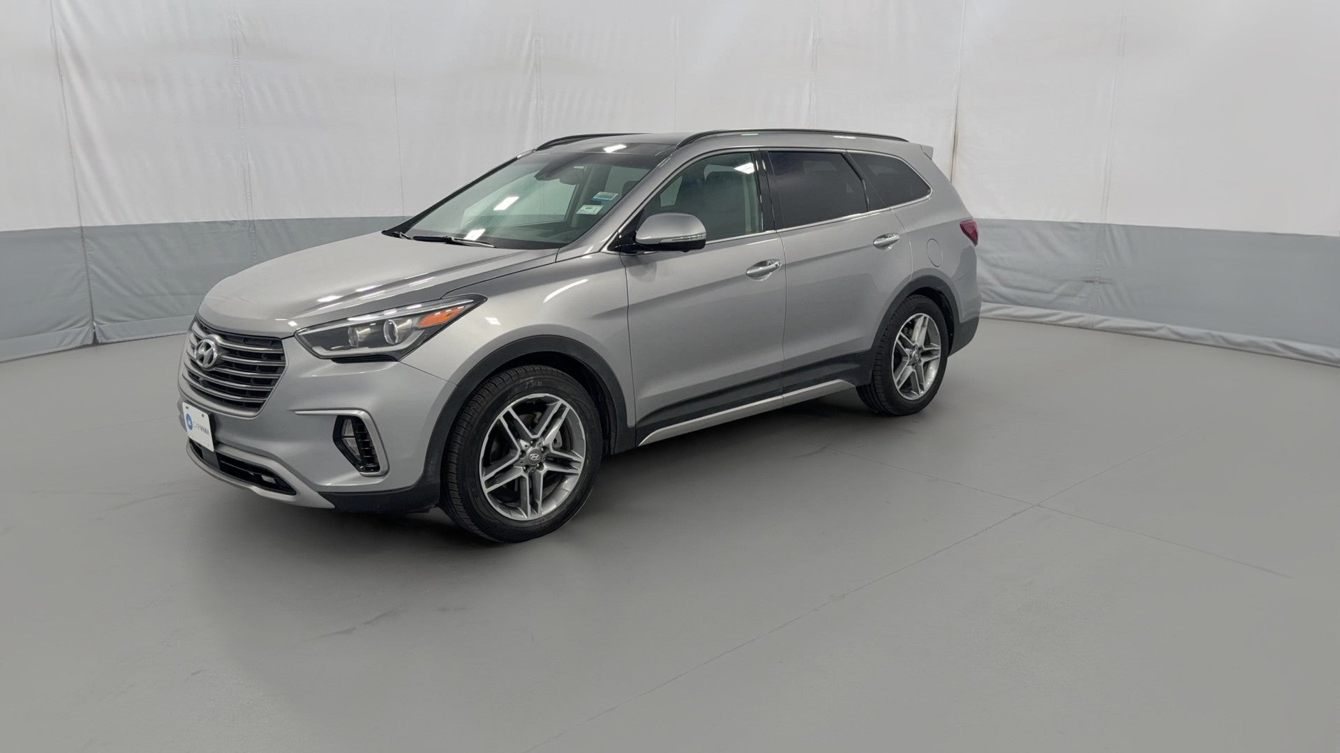 2019 Hyundai Santa Fe XL vehicle photo