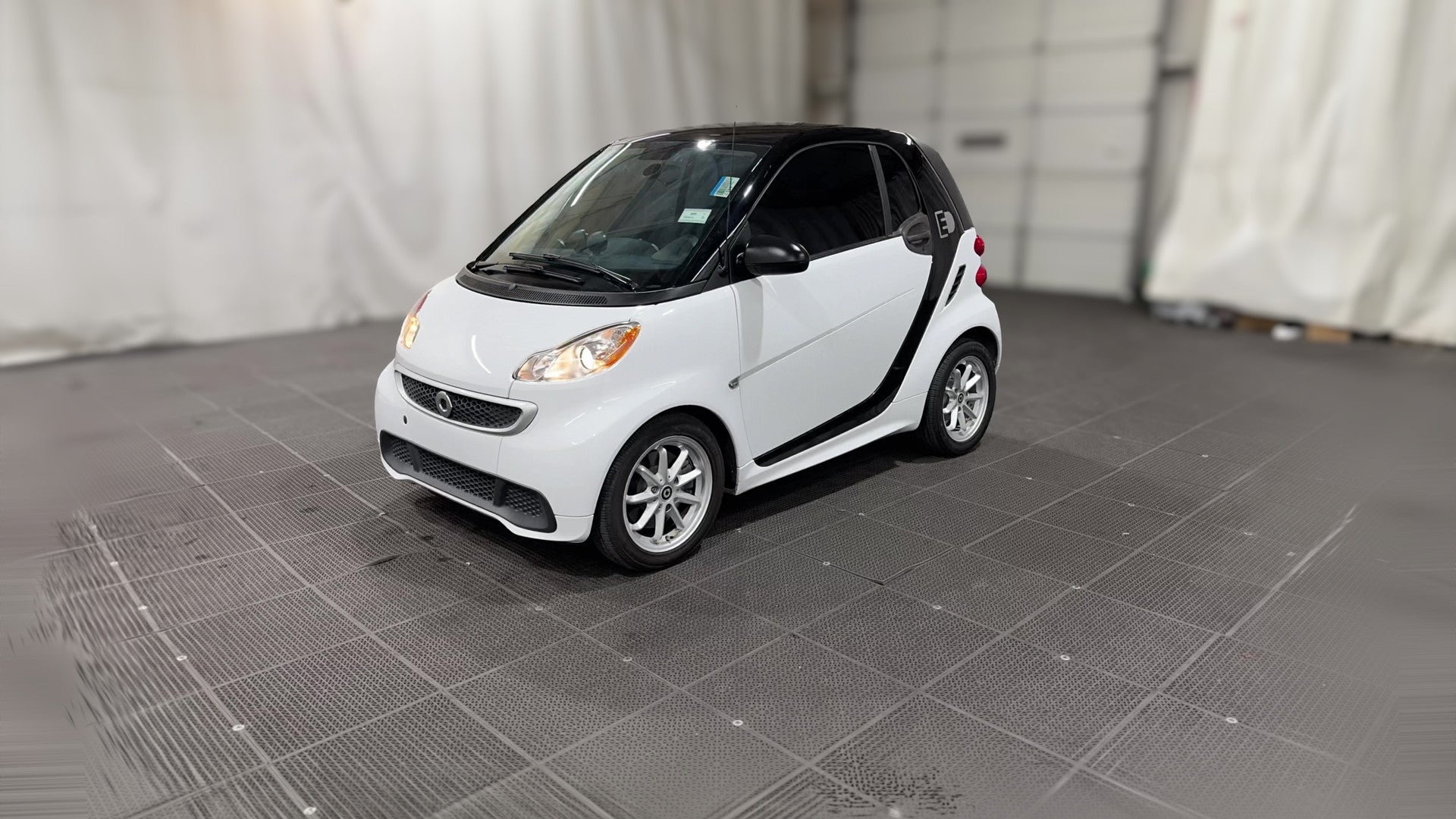2016 smart fortwo electric drive vehicle photo