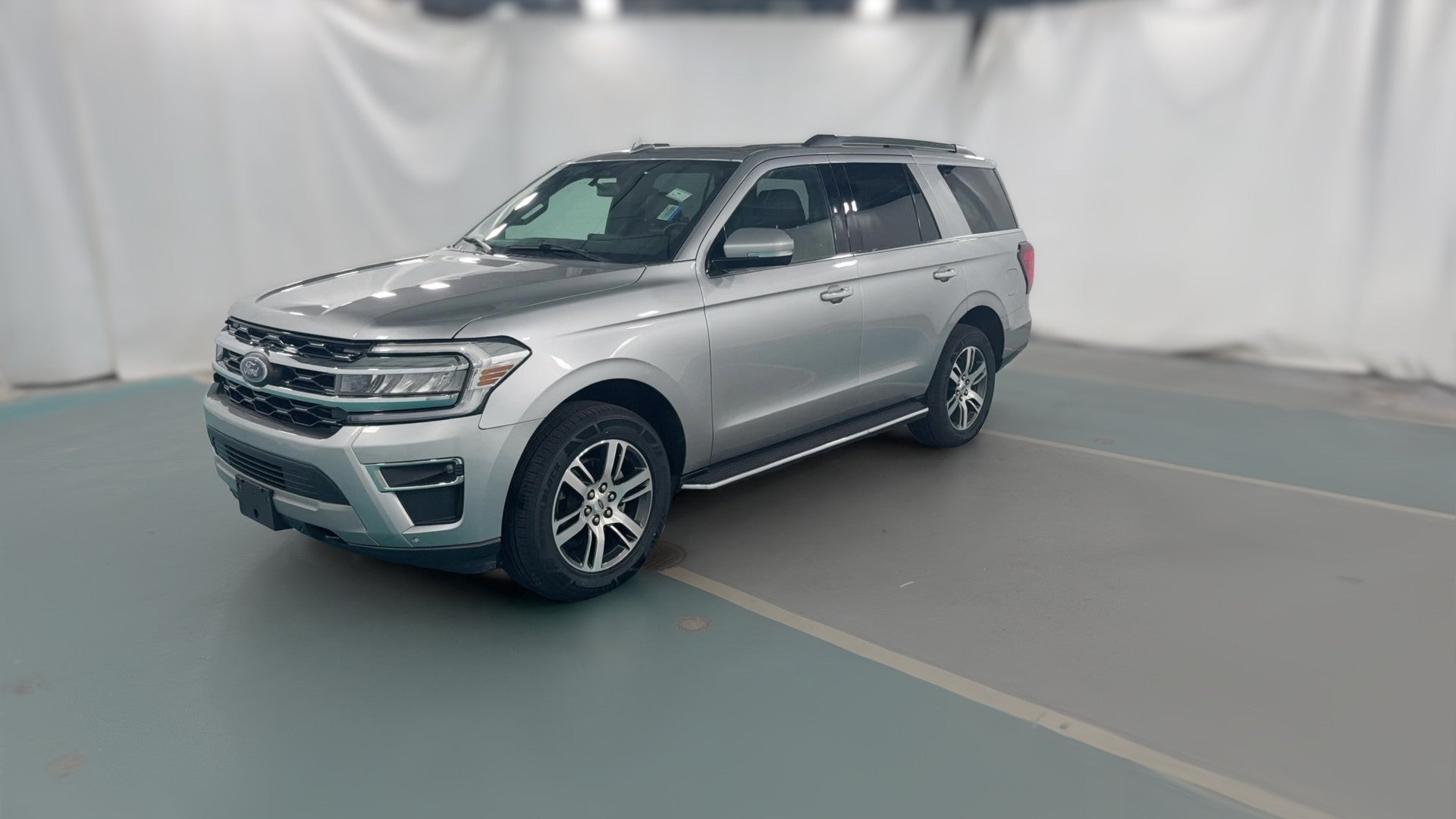 2022 Ford Expedition vehicle photo