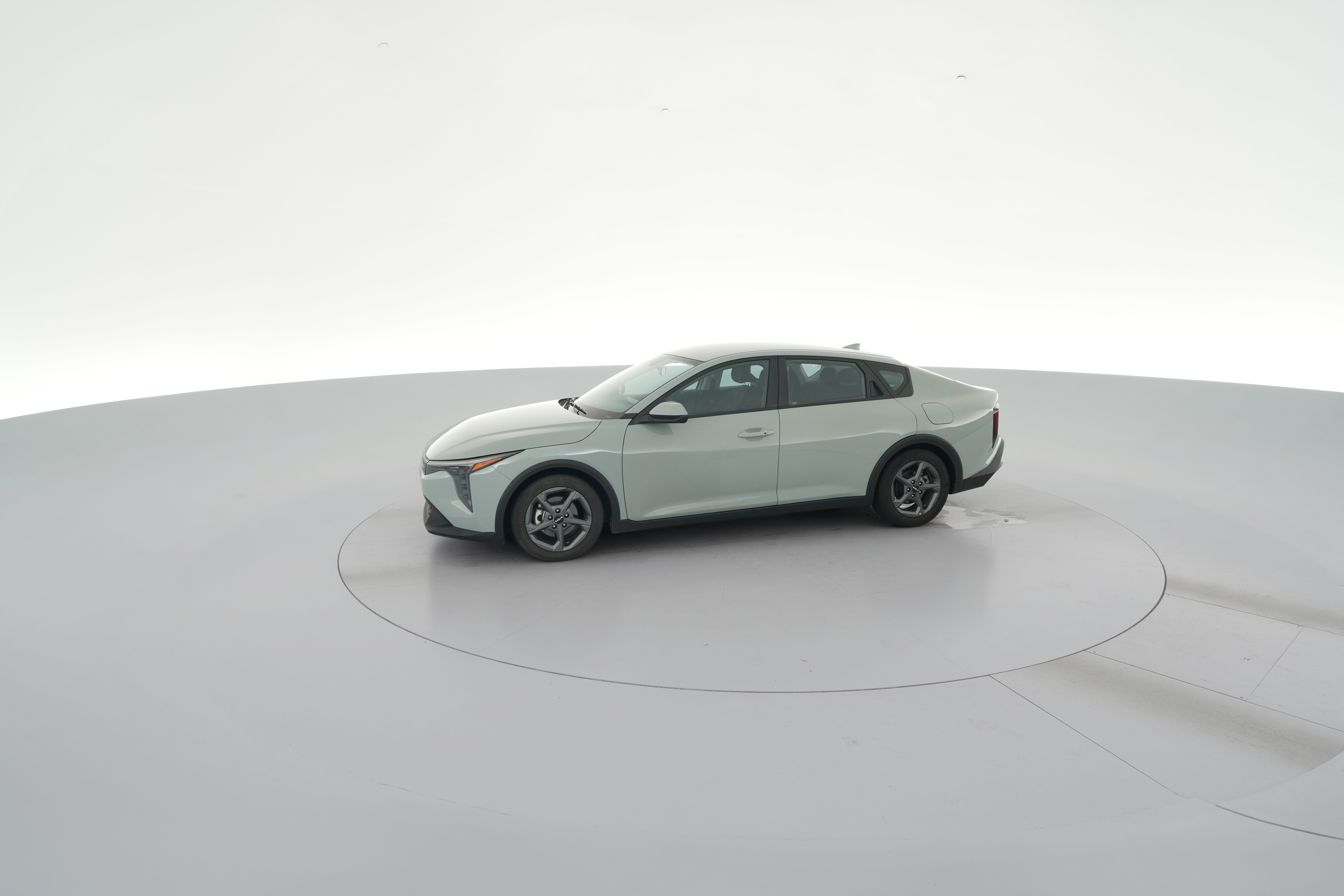 2025 Kia K4 LXS - Photo 25