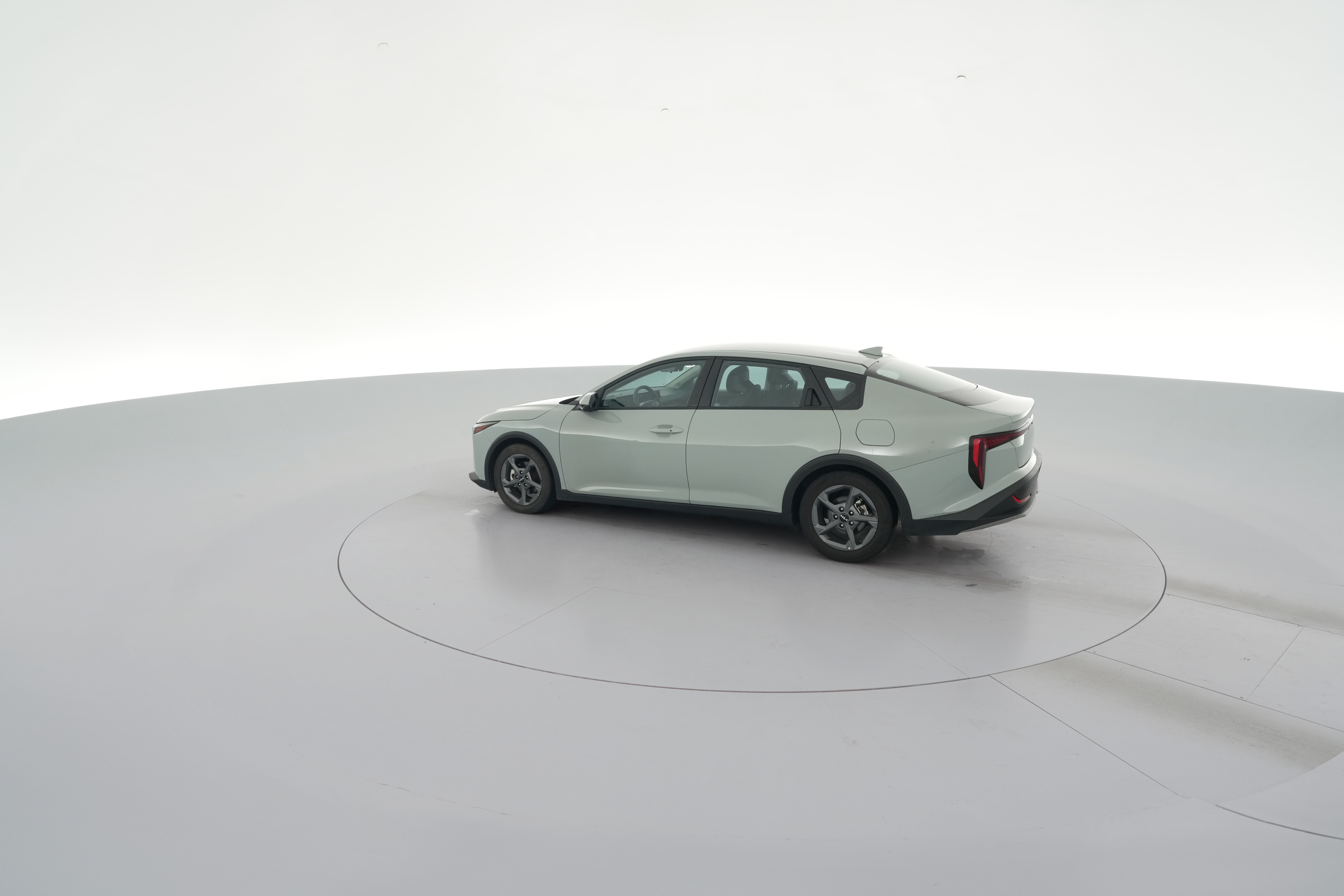 2025 Kia K4 LXS - Photo 27