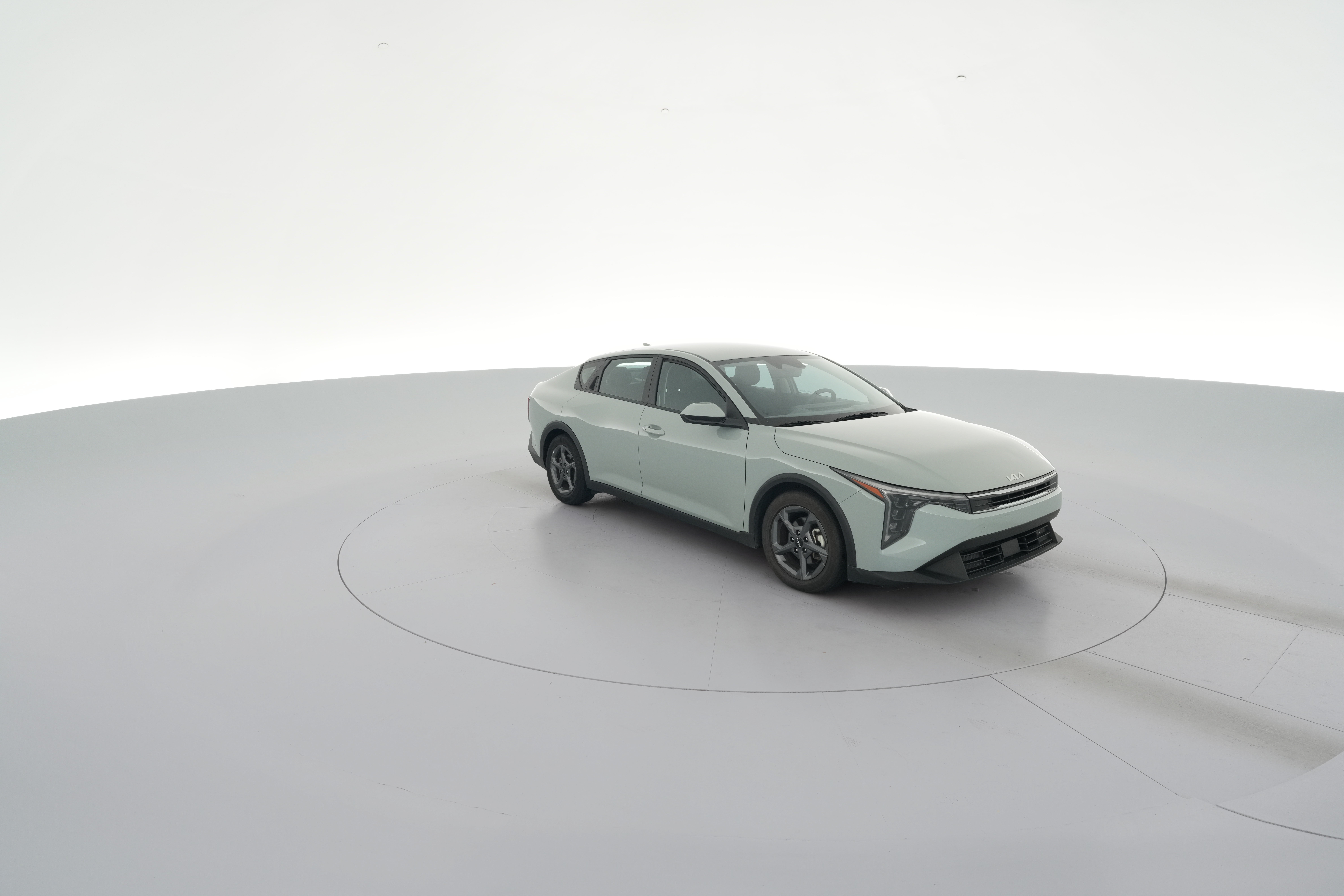 2025 Kia K4 LXS - Photo 36