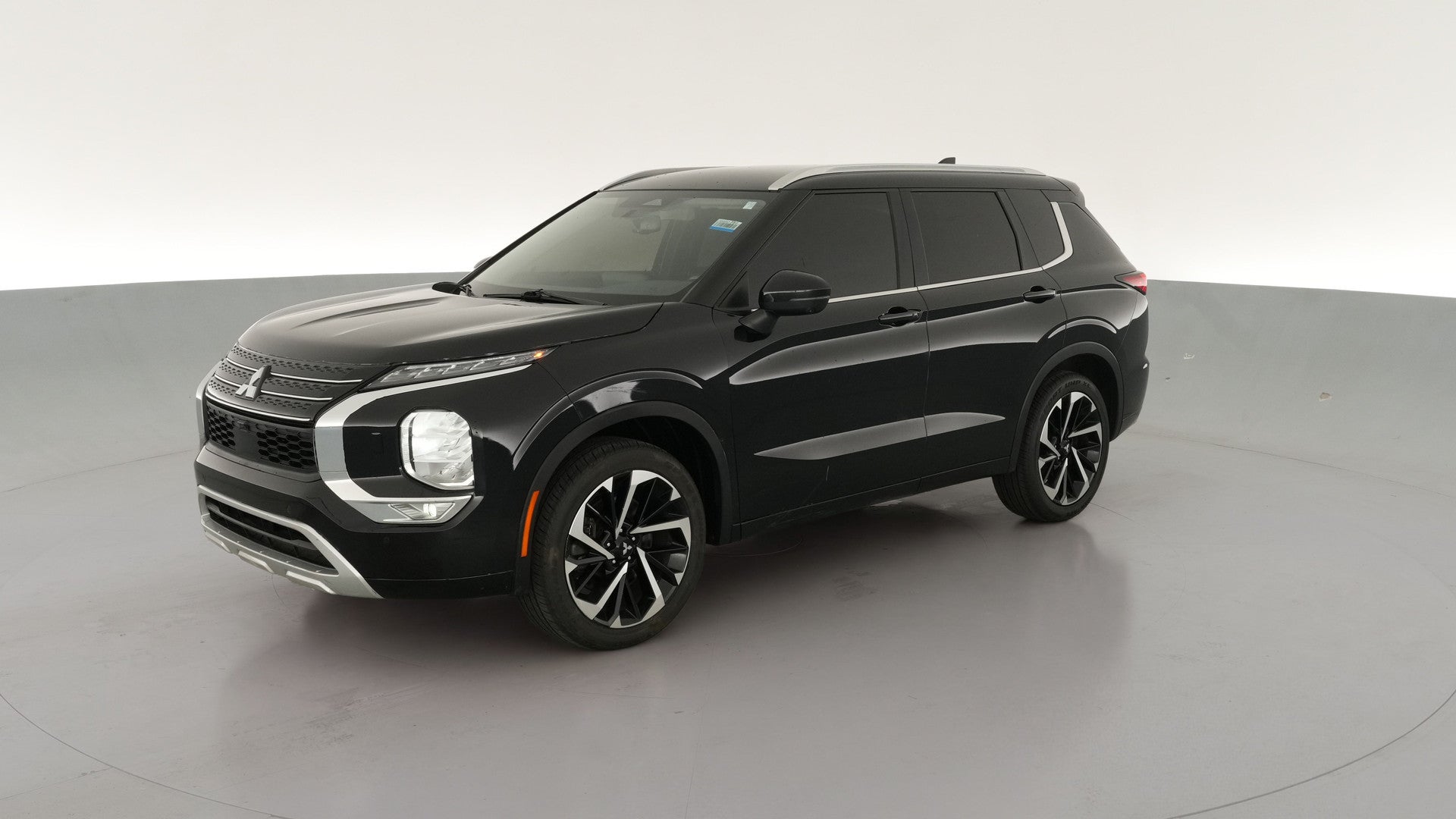 2022 Mitsubishi Outlander vehicle photo