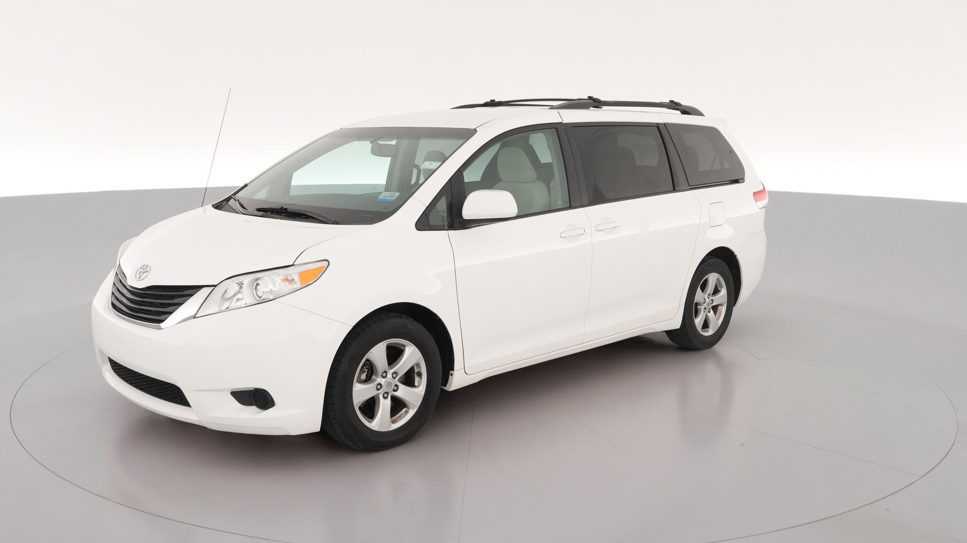 2011 Toyota Sienna vehicle photo