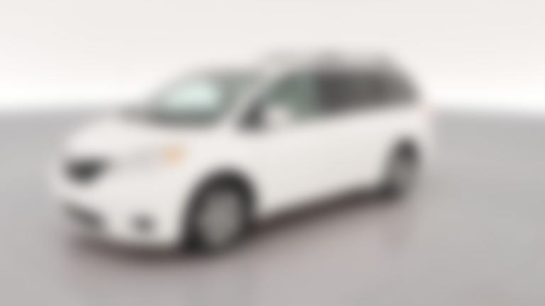 2011 Toyota Sienna vehicle photo