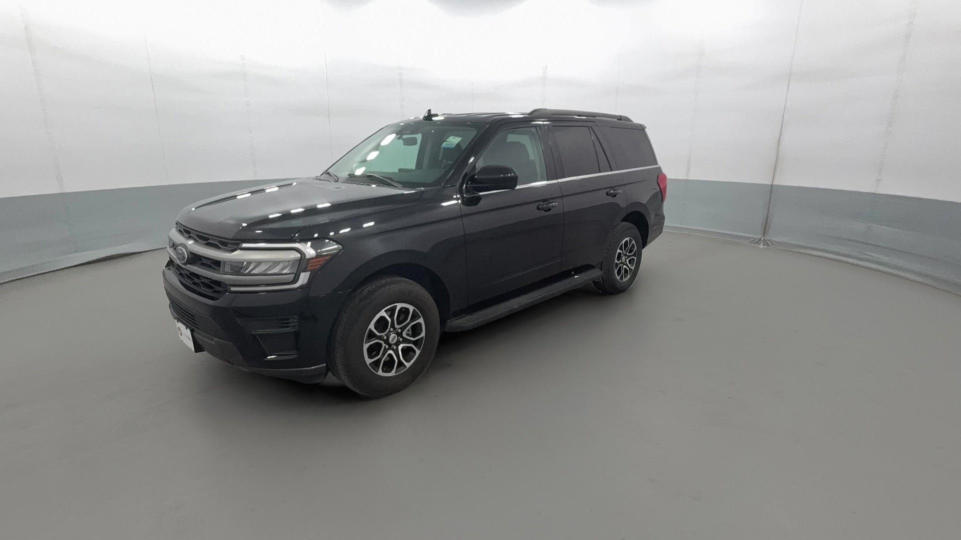 2024 Ford Expedition vehicle photo