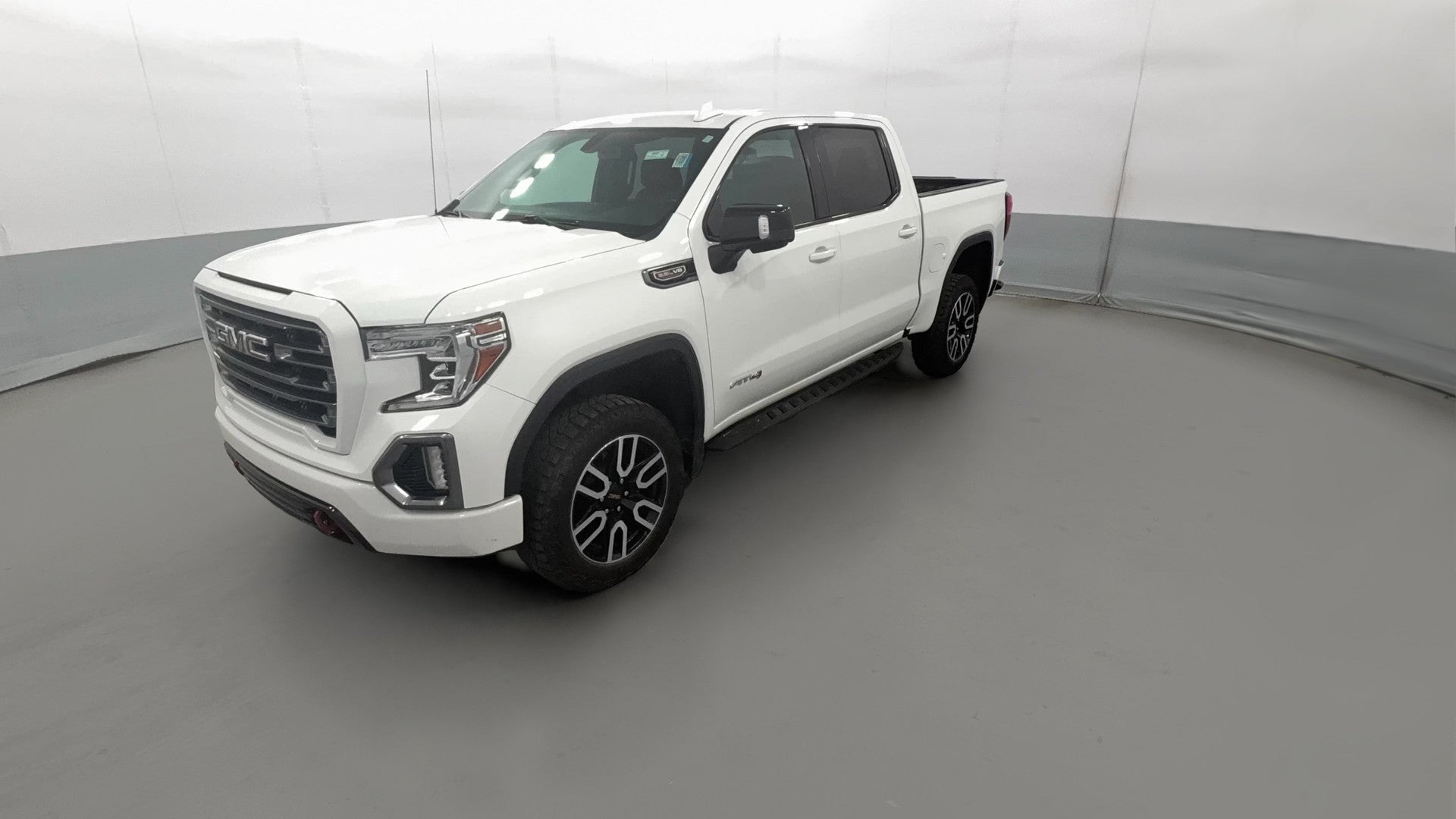2021 GMC Sierra 1500 Crew Cab vehicle photo