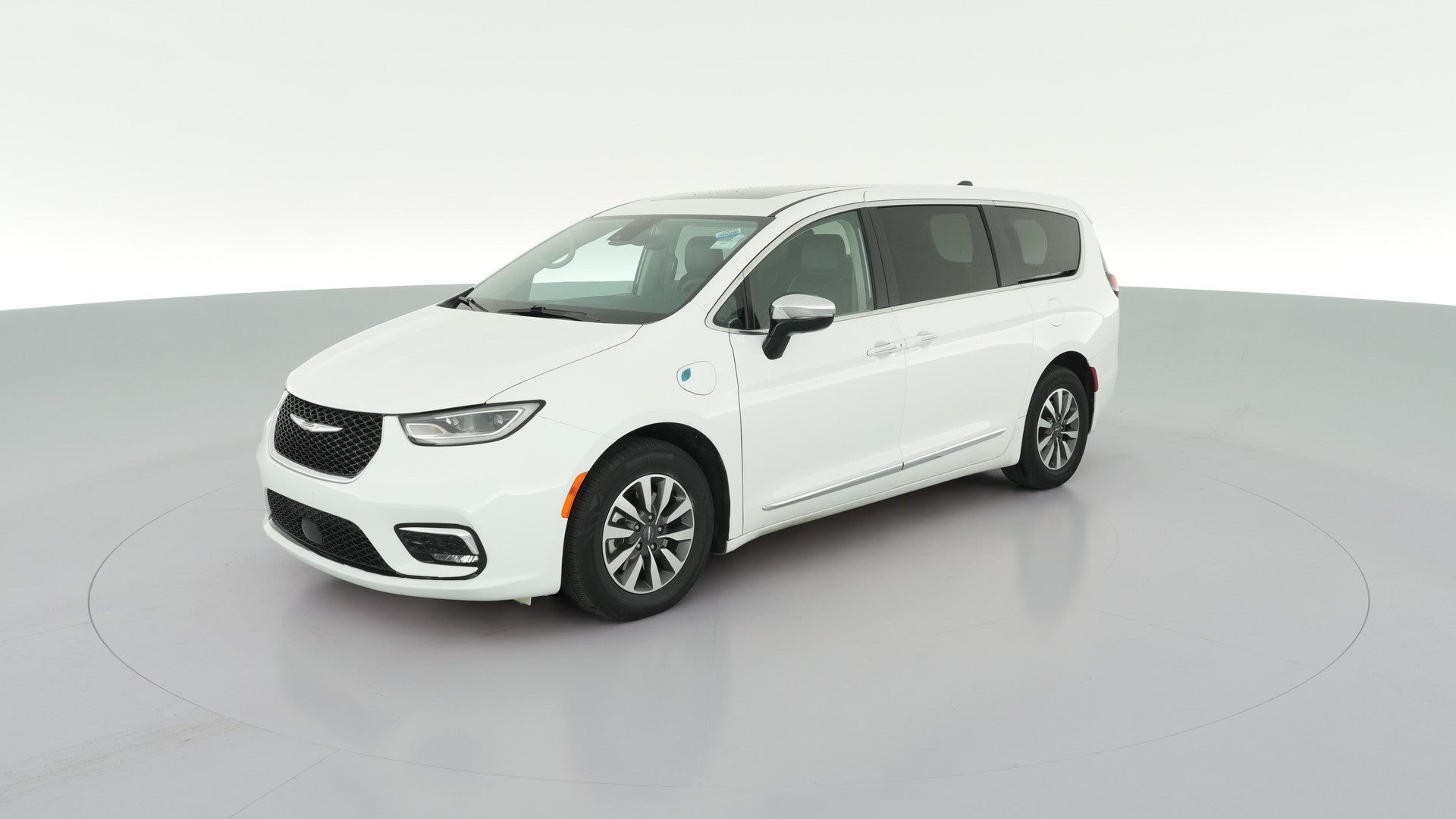 2023 Chrysler Pacifica Hybrid vehicle photo