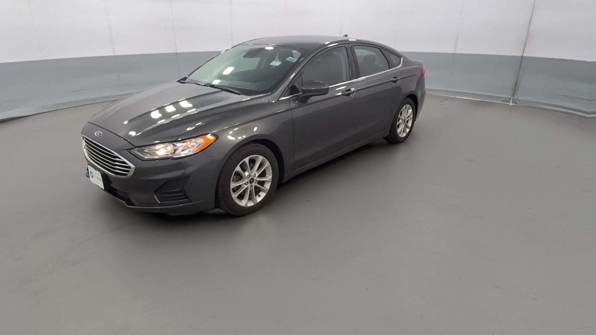 2019 Ford Fusion vehicle photo