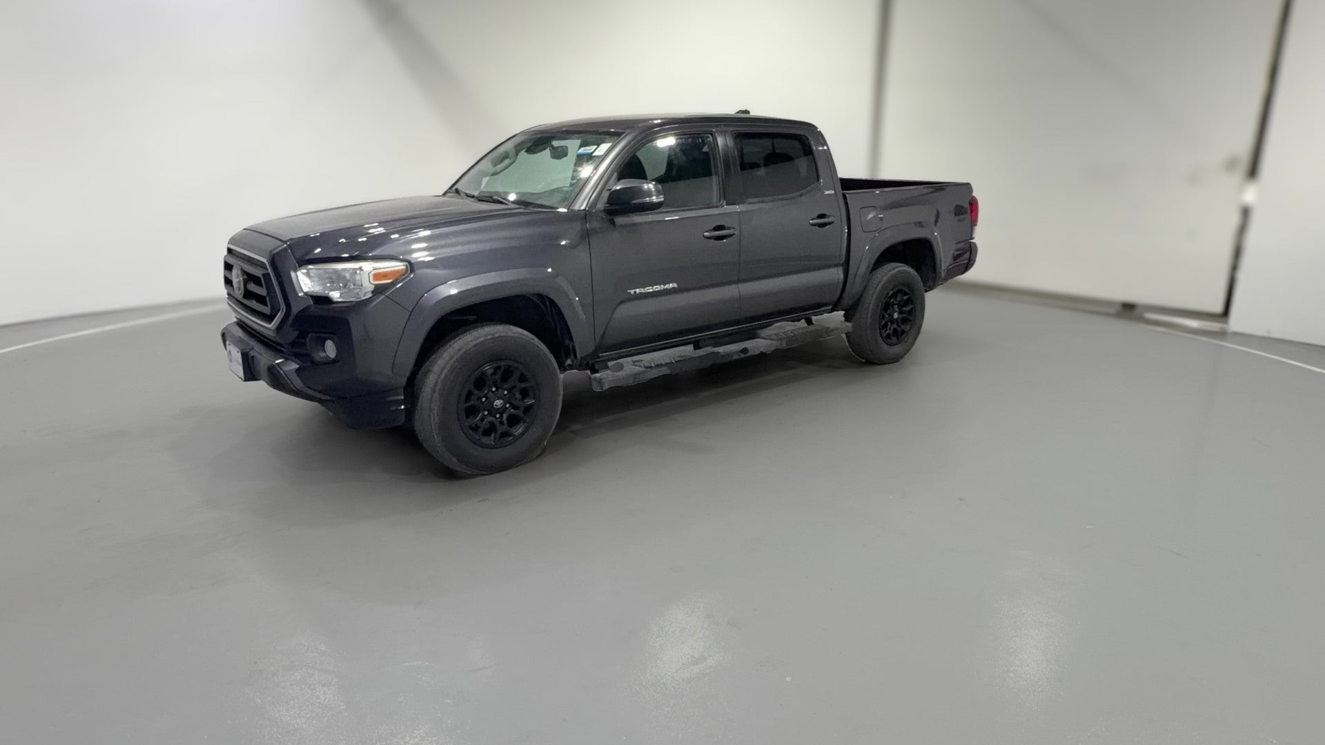 2020 Toyota Tacoma Double Cab vehicle photo