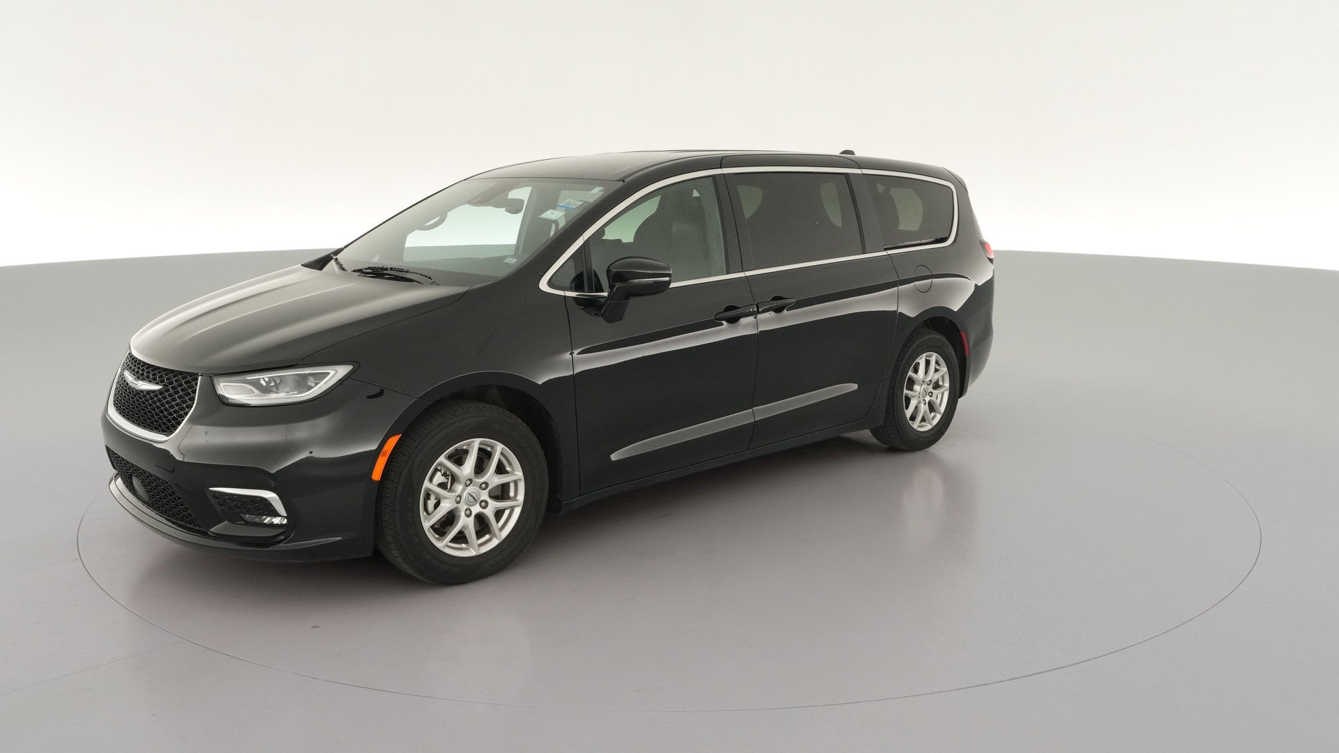 2025 Chrysler Pacifica vehicle photo