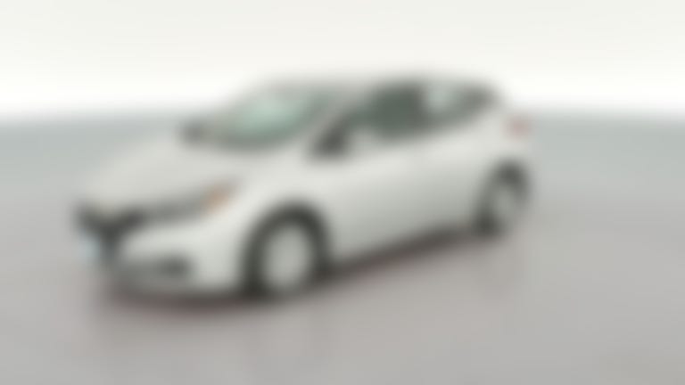 2025 Nissan LEAF vehicle photo