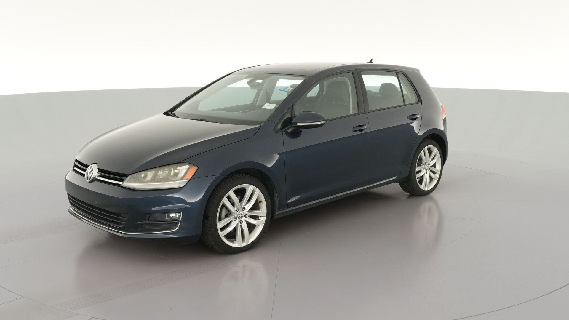 2015 Volkswagen Golf vehicle photo