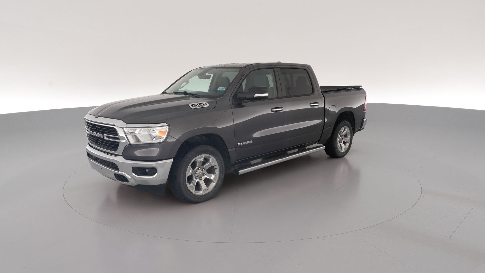 2020 Ram 1500 Crew Cab vehicle photo