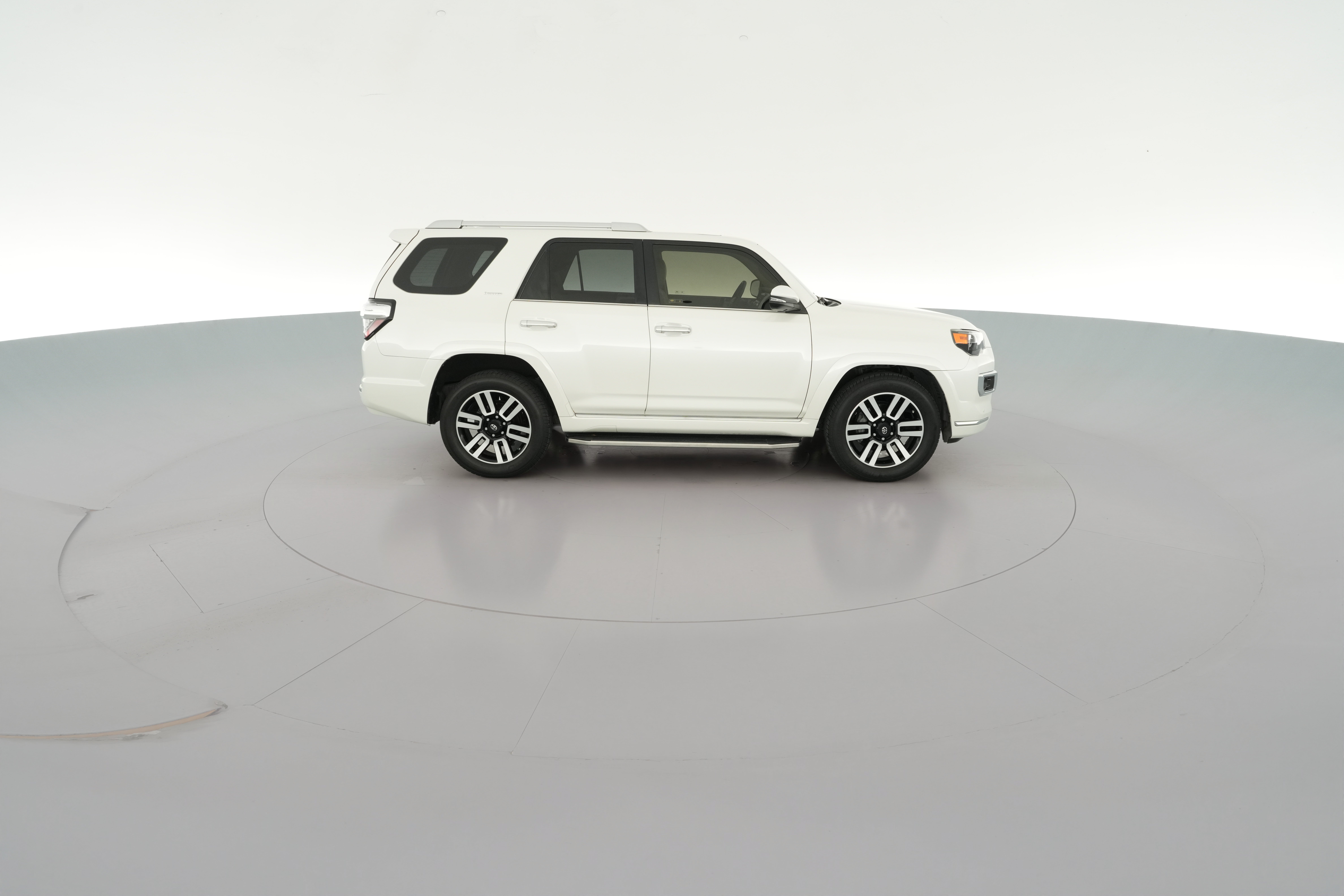 2017 Toyota 4Runner Limited - Photo 32