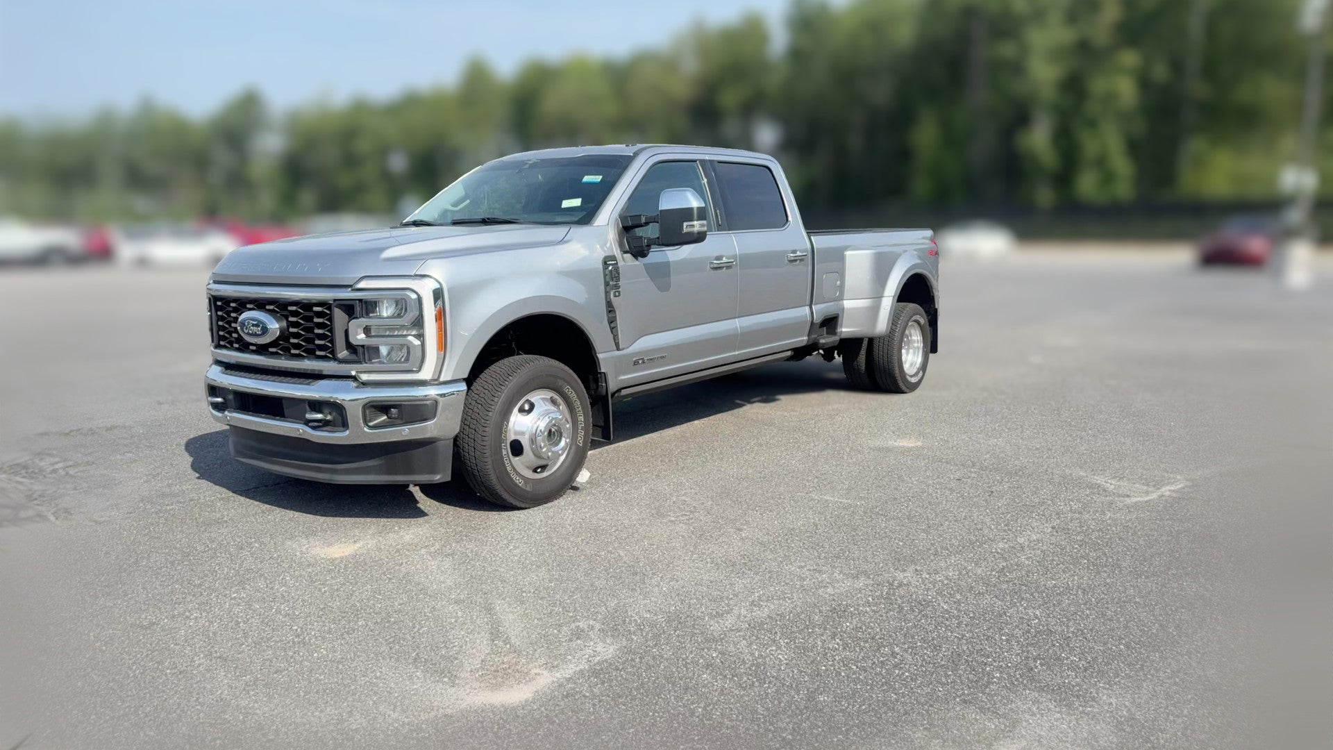 2023 Ford F350 Super Duty Crew Cab vehicle photo
