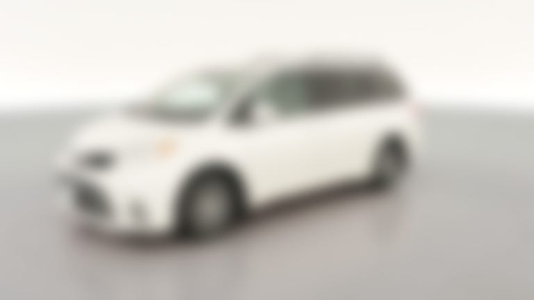 2020 Toyota Sienna vehicle photo