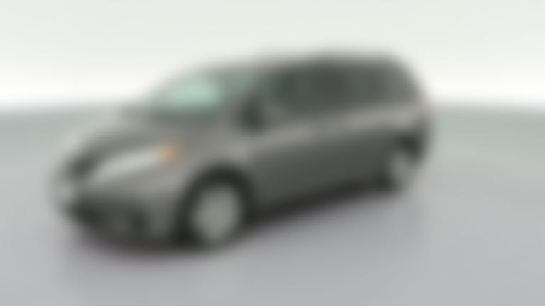 2017 Toyota Sienna vehicle photo