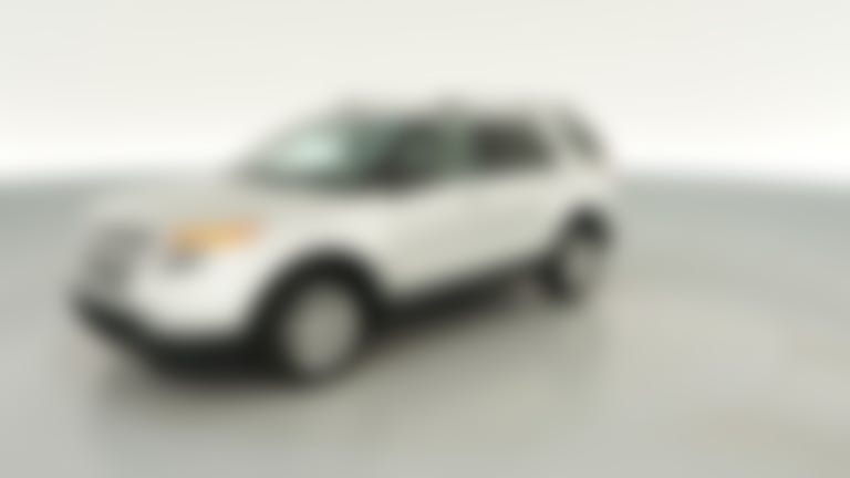 2015 Ford Explorer vehicle photo