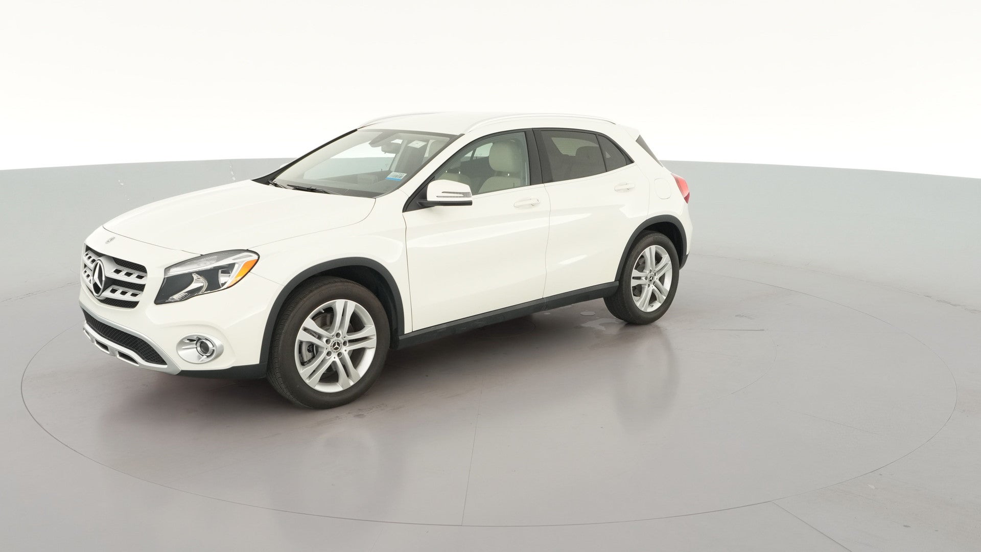 2018 Mercedes-Benz GLA vehicle photo