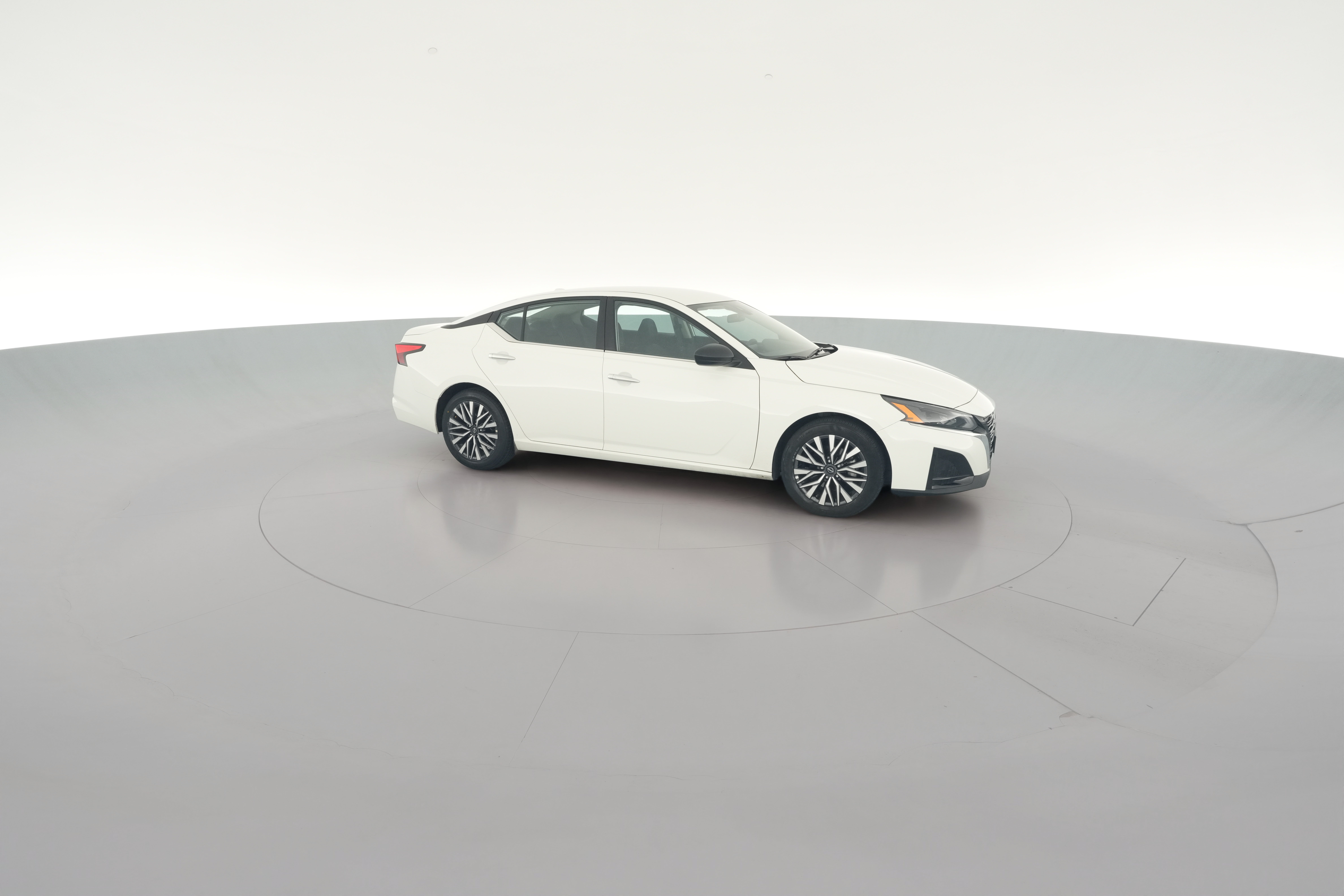 2025 Nissan Altima SV - Photo 37