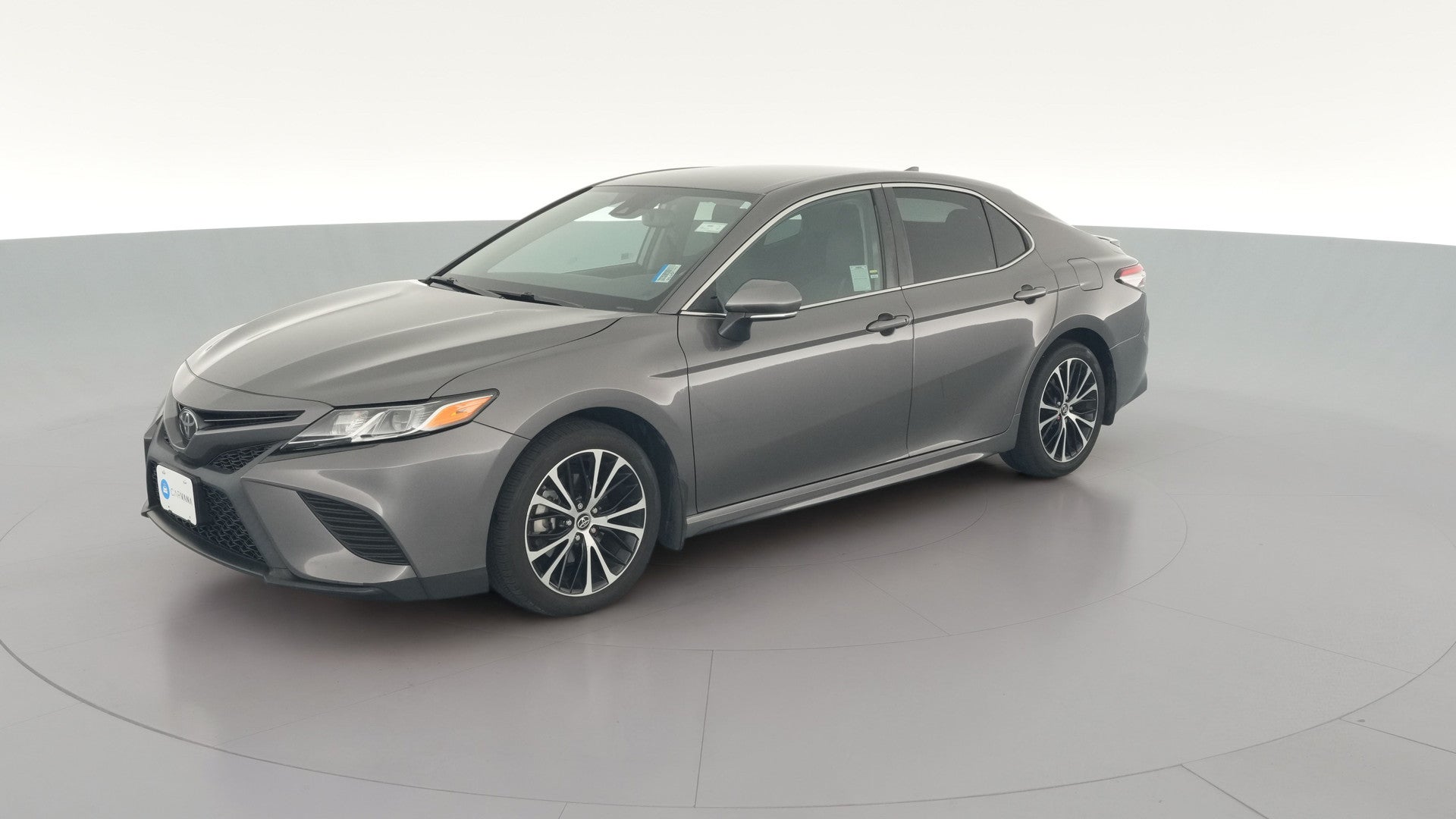2019 Toyota Camry vehicle photo