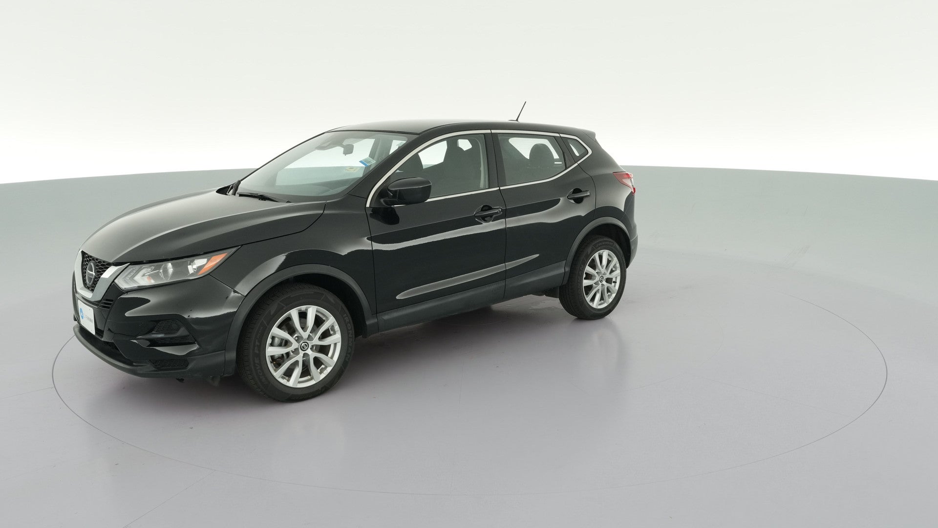 2021 Nissan Rogue Sport vehicle photo