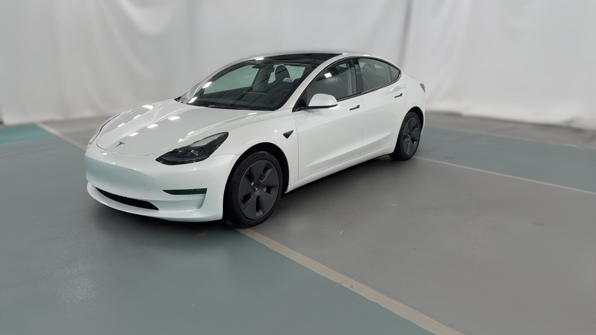 2023 Tesla Model 3 vehicle photo