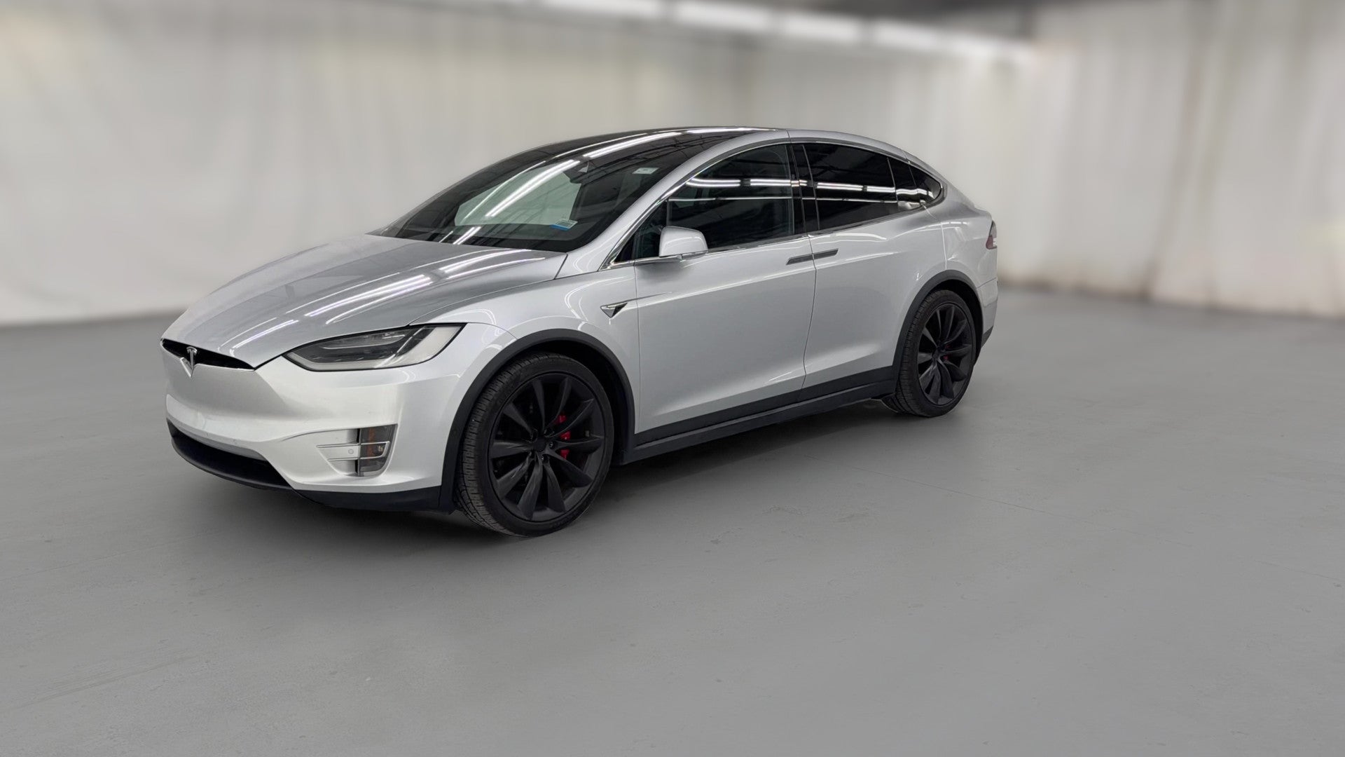 2018 Tesla Model X vehicle photo