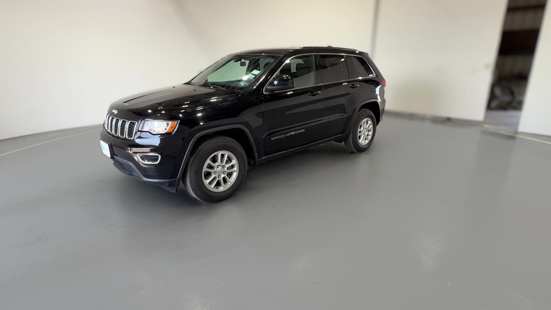2018 Jeep Grand Cherokee vehicle photo