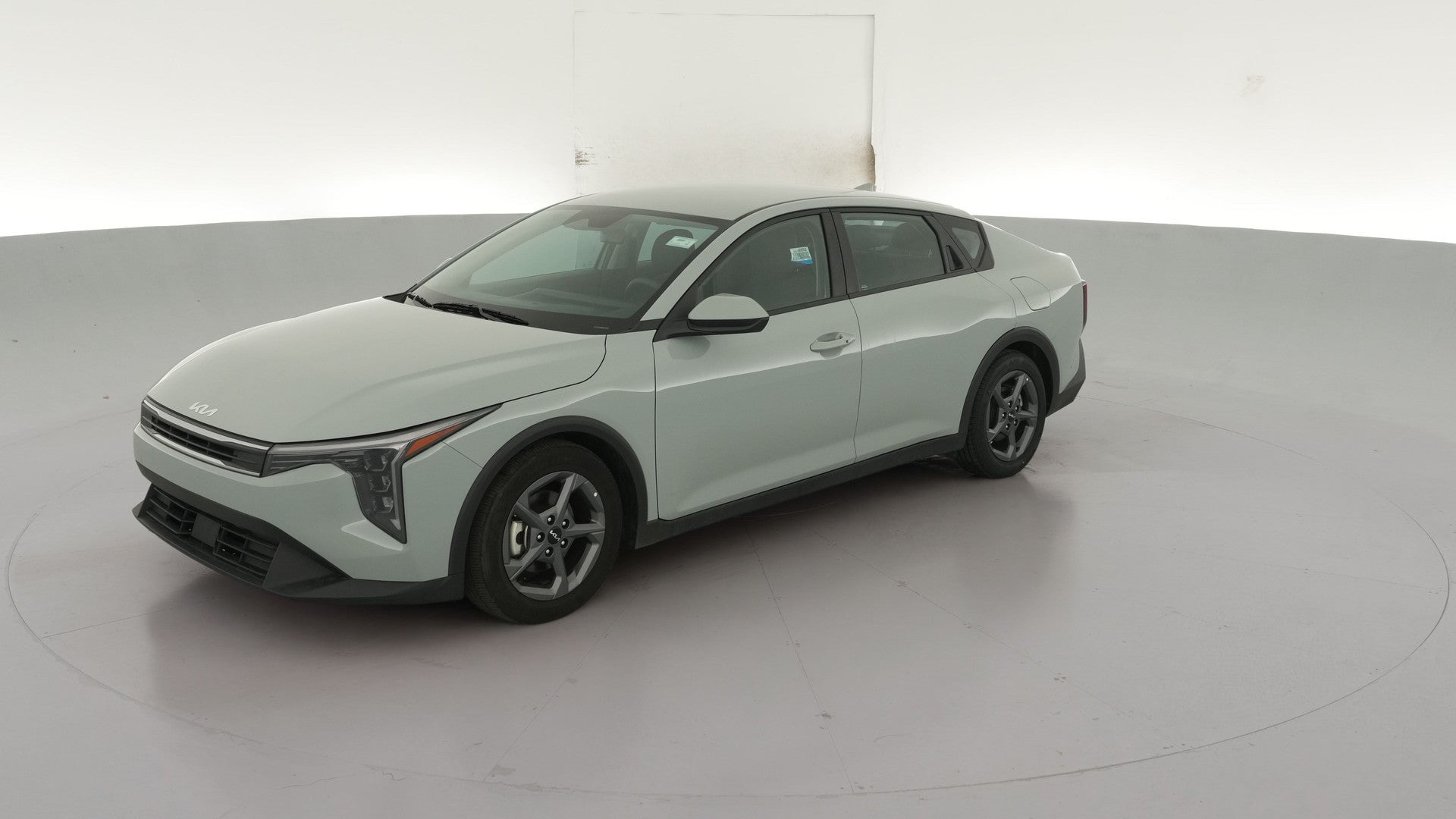 2025 Kia K4 vehicle photo
