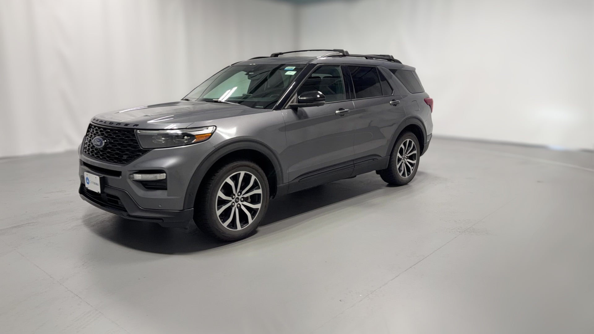 2021 Ford Explorer vehicle photo