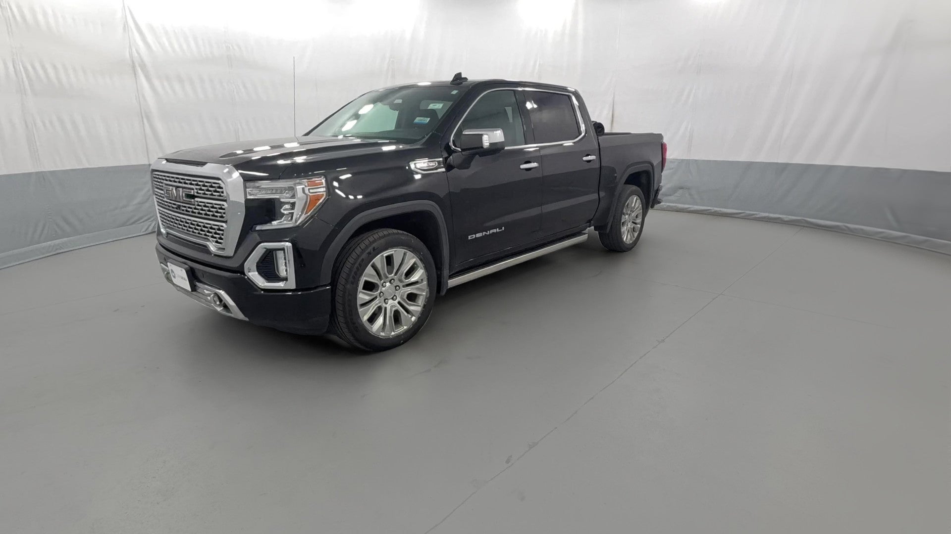 2021 GMC Sierra 1500 Crew Cab vehicle photo