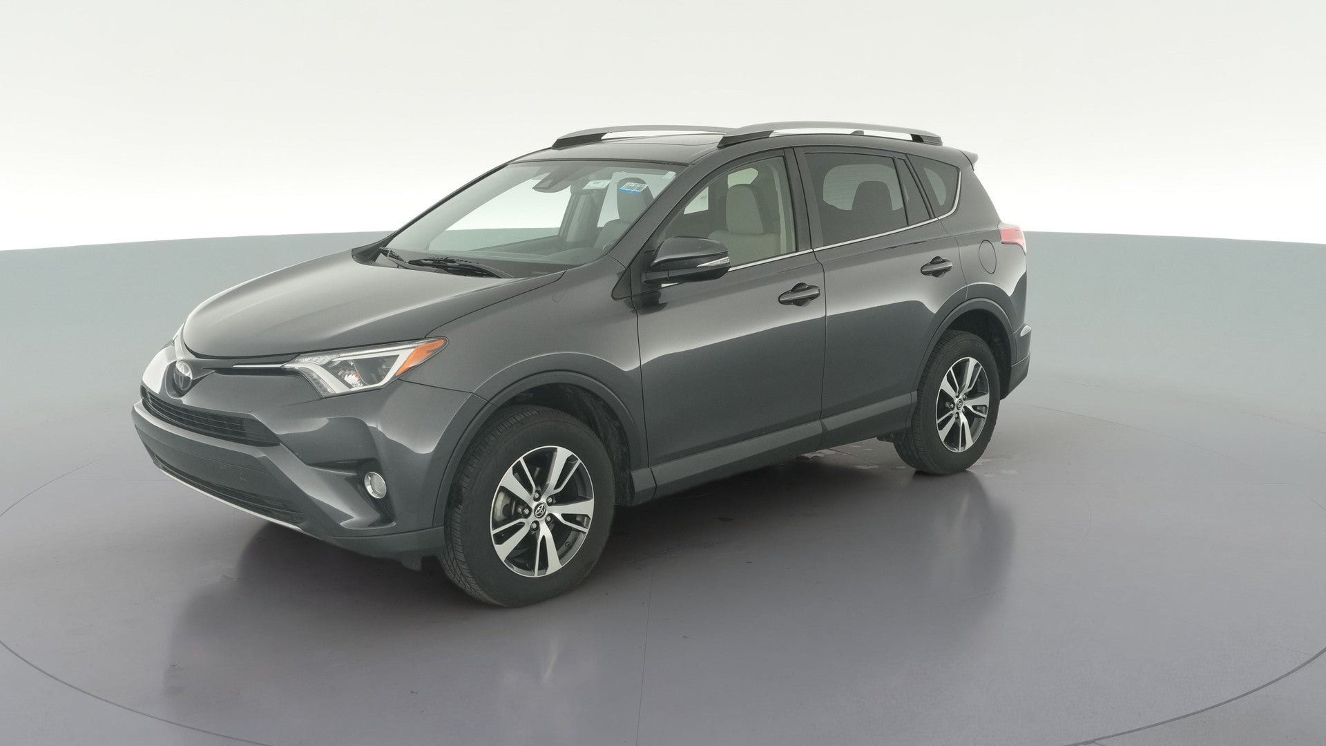 2018 Toyota RAV4 vehicle photo
