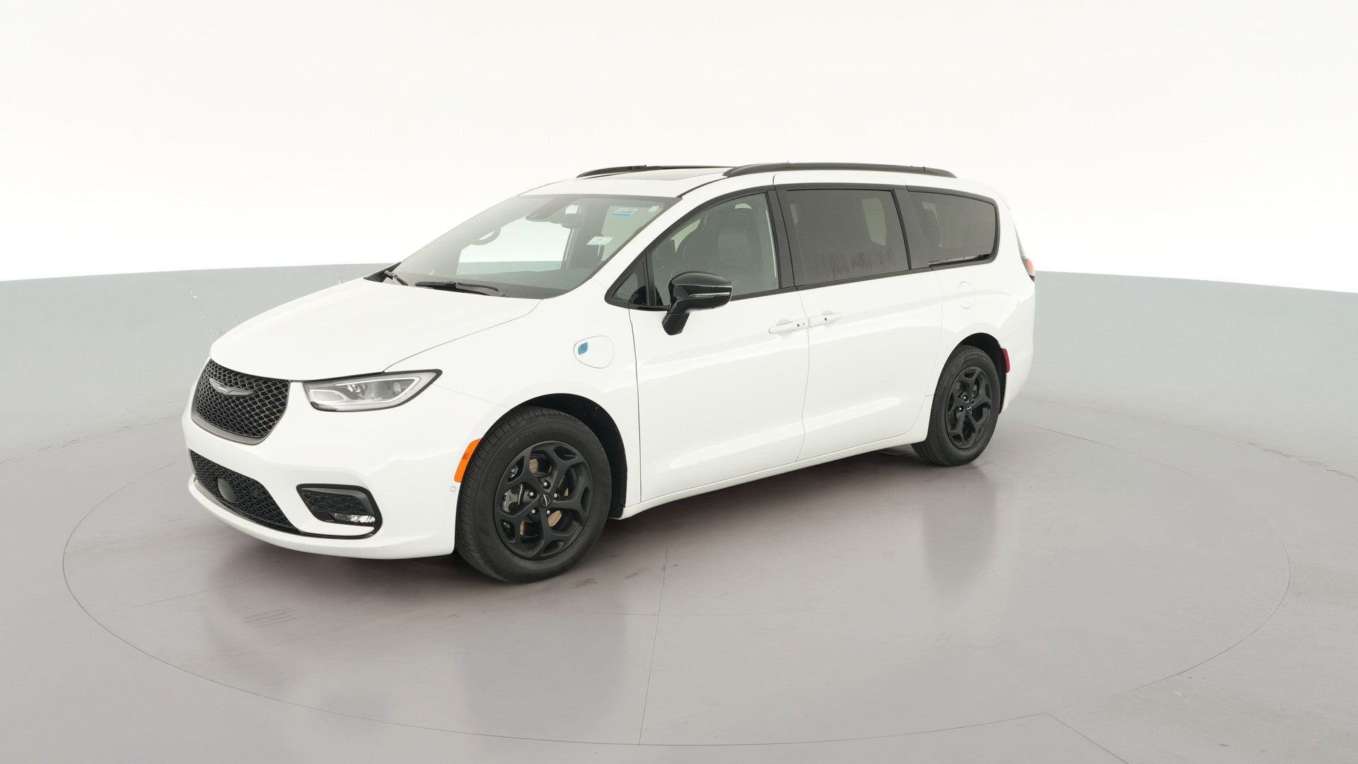 2024 Chrysler Pacifica Hybrid vehicle photo