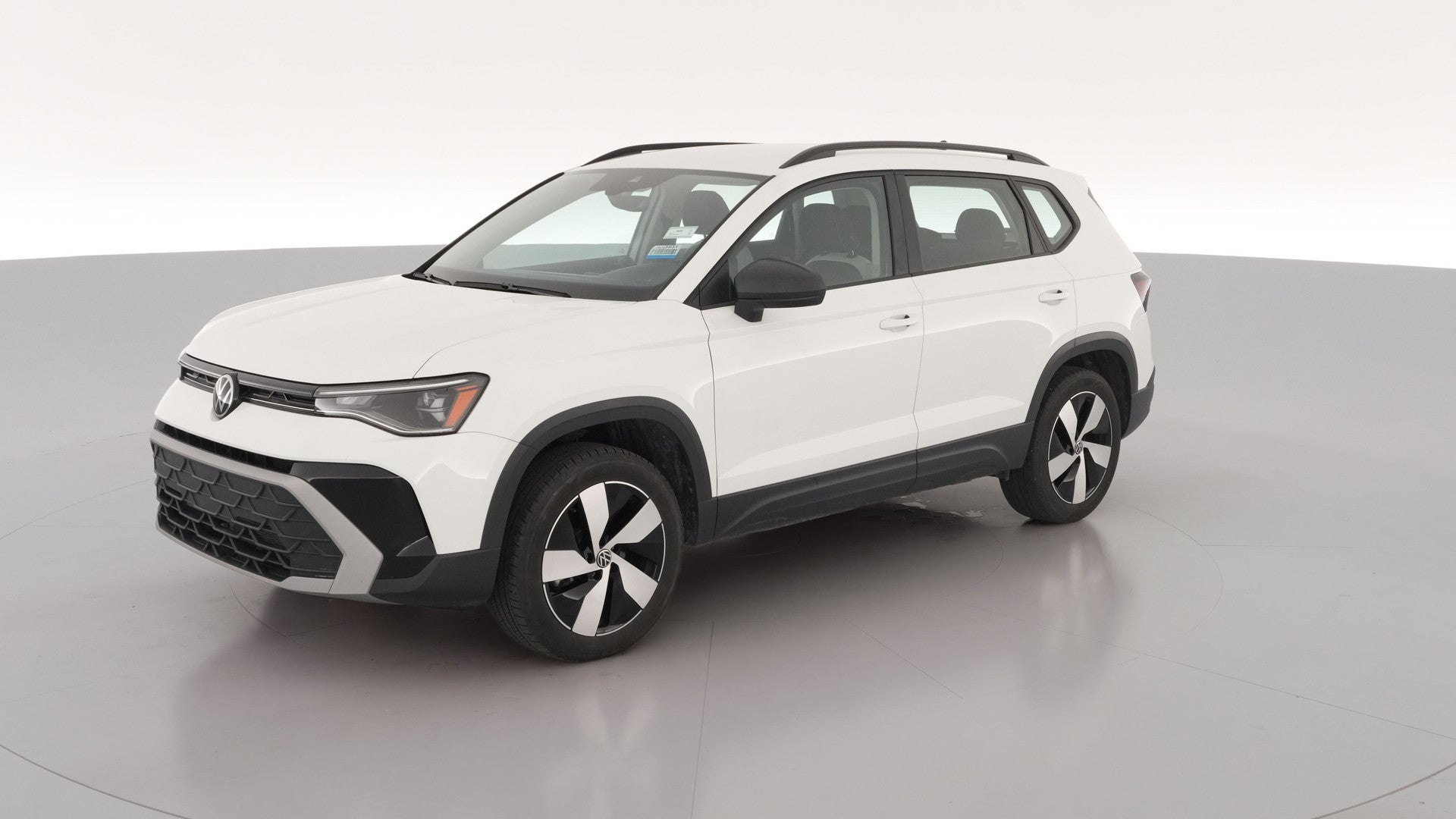 2025 Volkswagen Taos vehicle photo