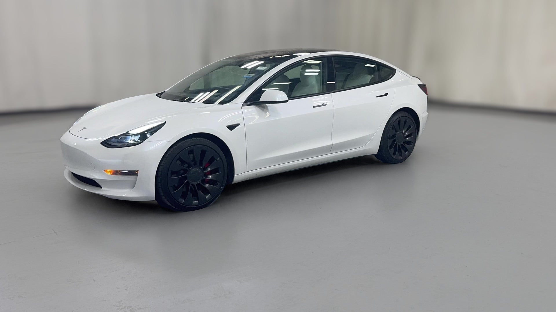 2023 Tesla Model 3 vehicle photo
