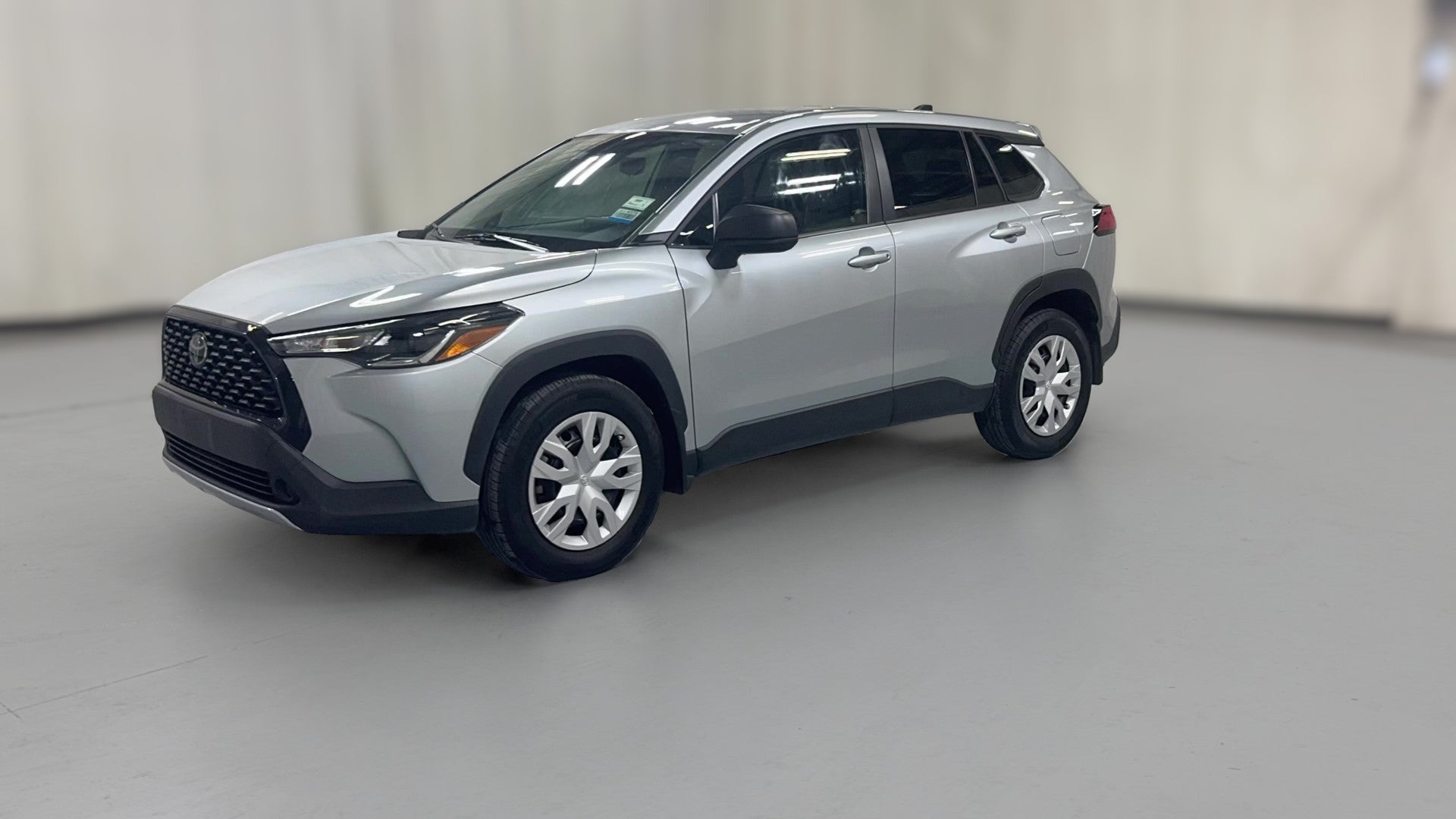 2023 Toyota Corolla Cross vehicle photo