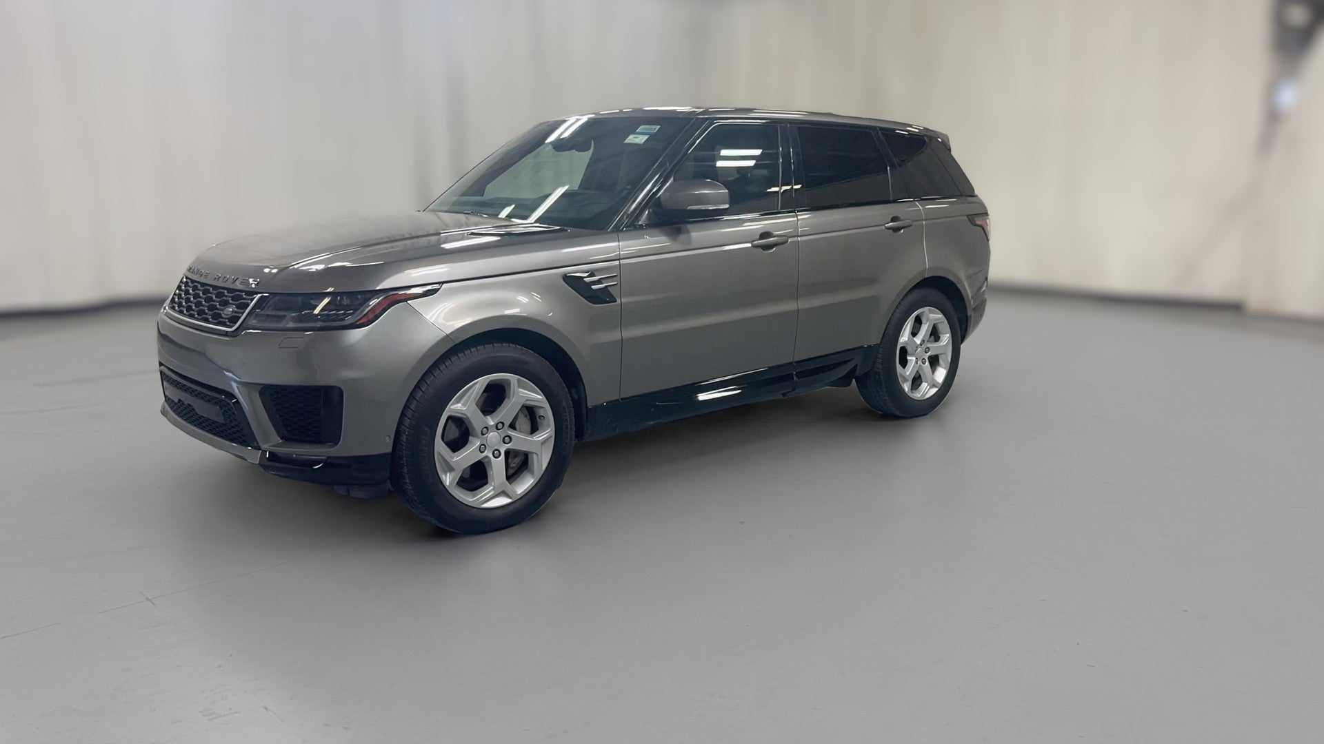 2019 Land Rover Range Rover Sport vehicle photo