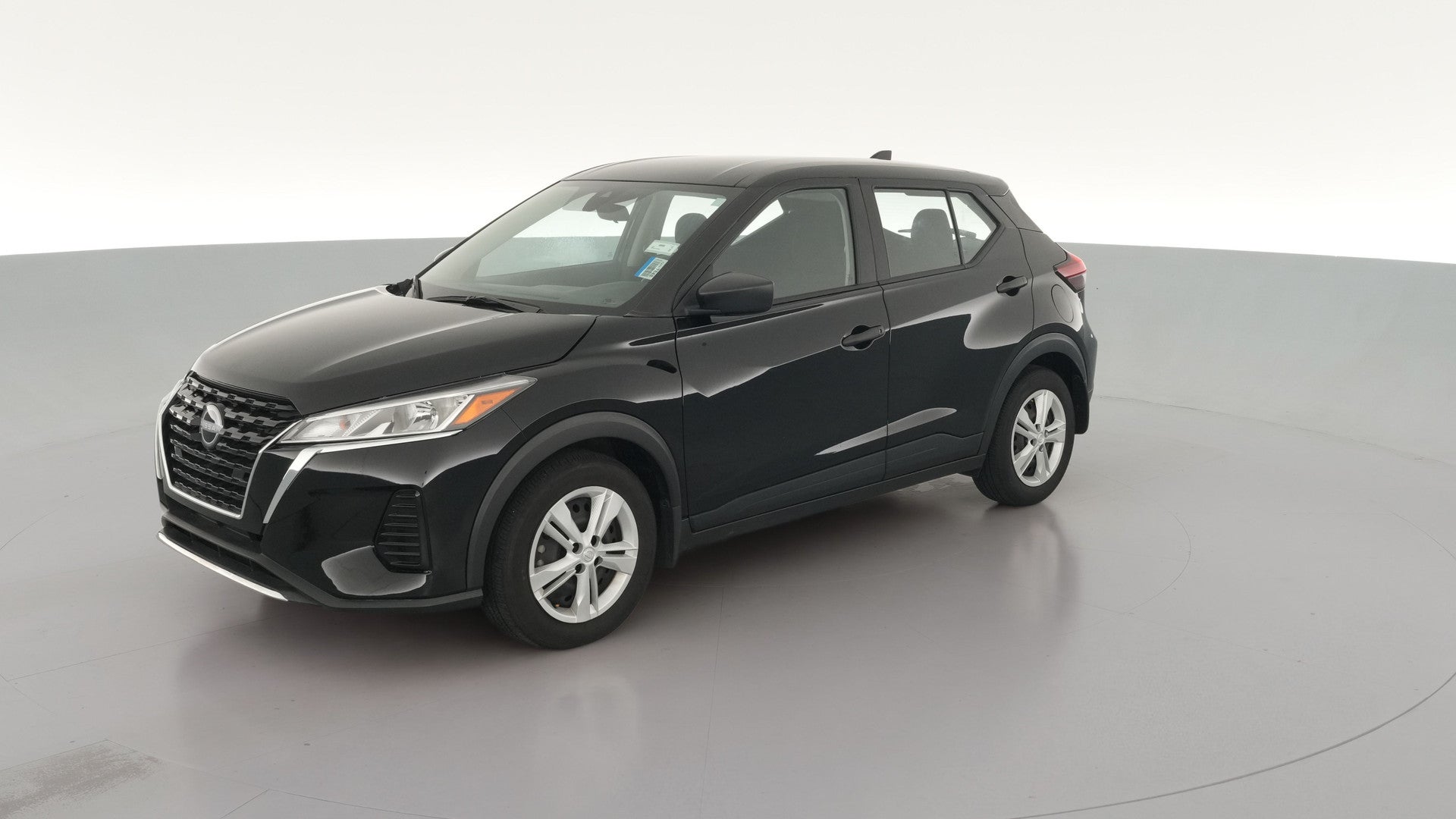 2024 Nissan Kicks vehicle photo