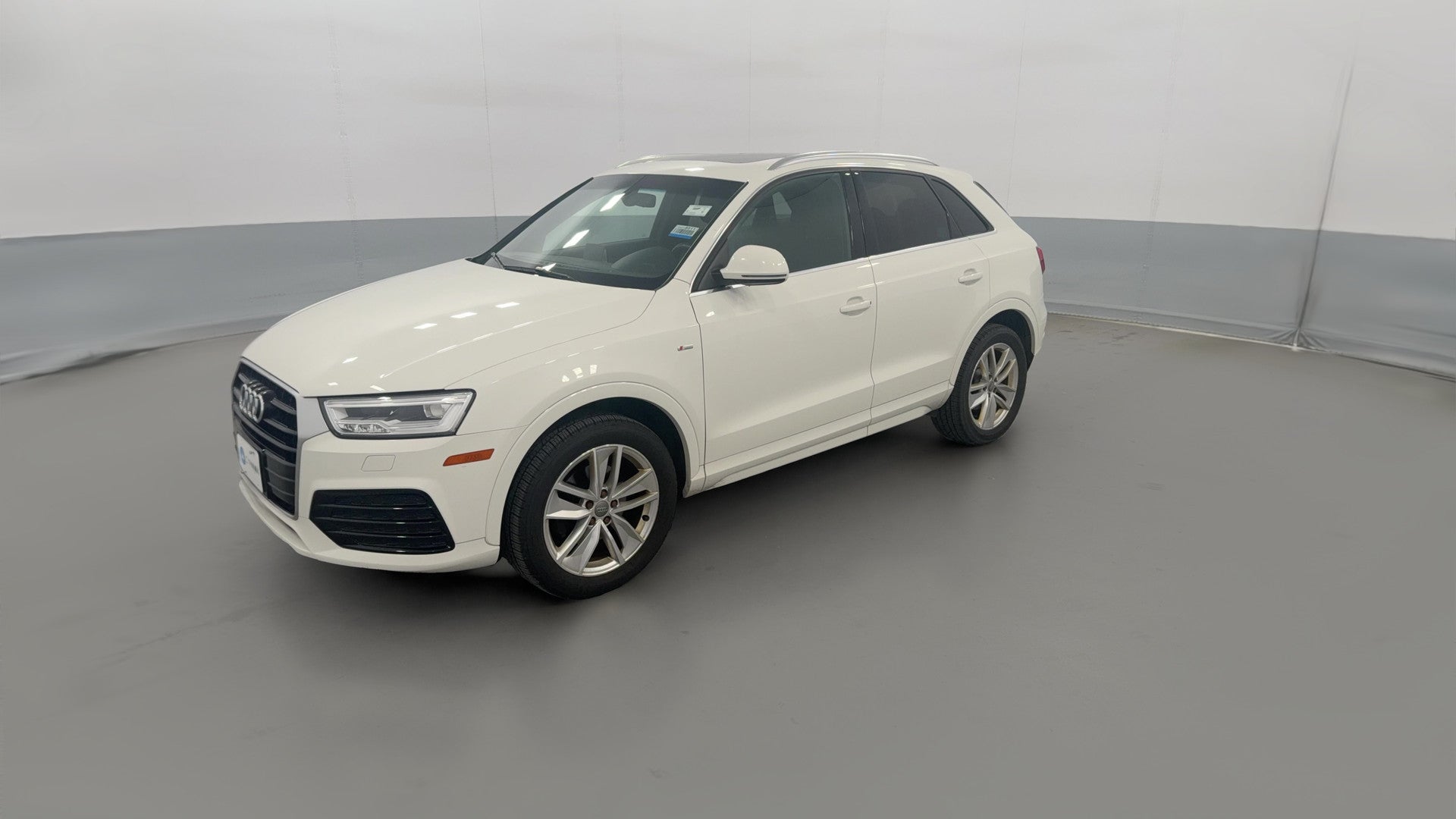2018 Audi Q3 vehicle photo