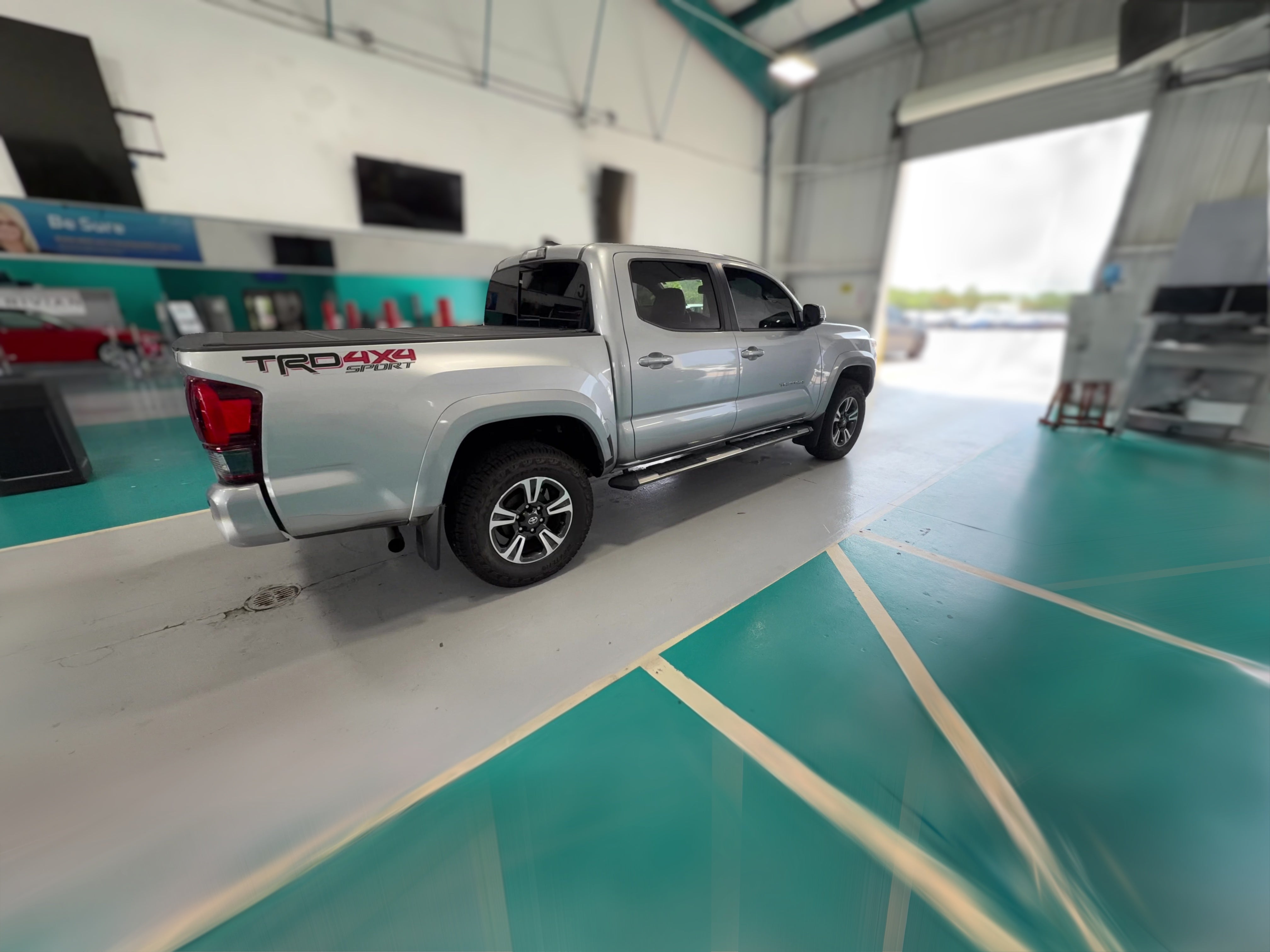 2018 Toyota Tacoma TRD Sport - Photo 31