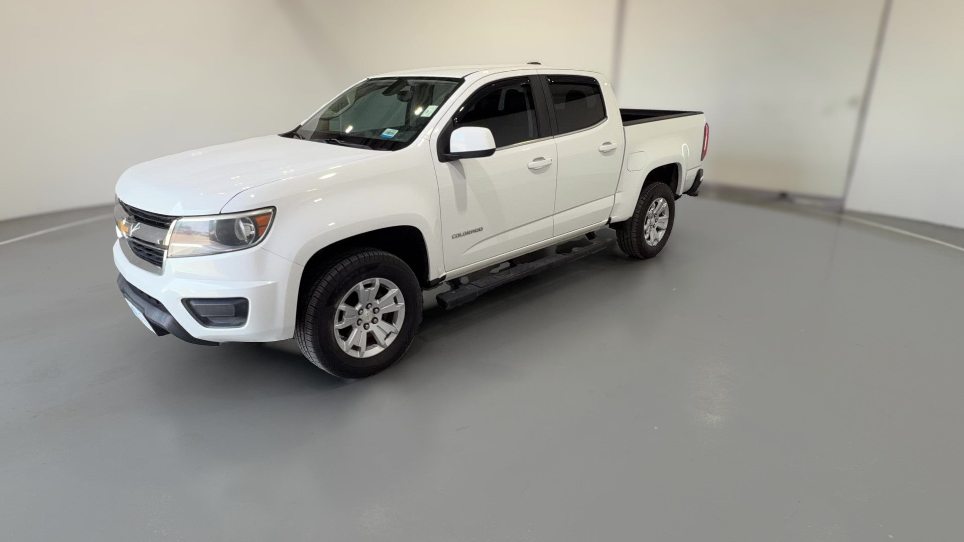 2018 Chevrolet Colorado Crew Cab vehicle photo